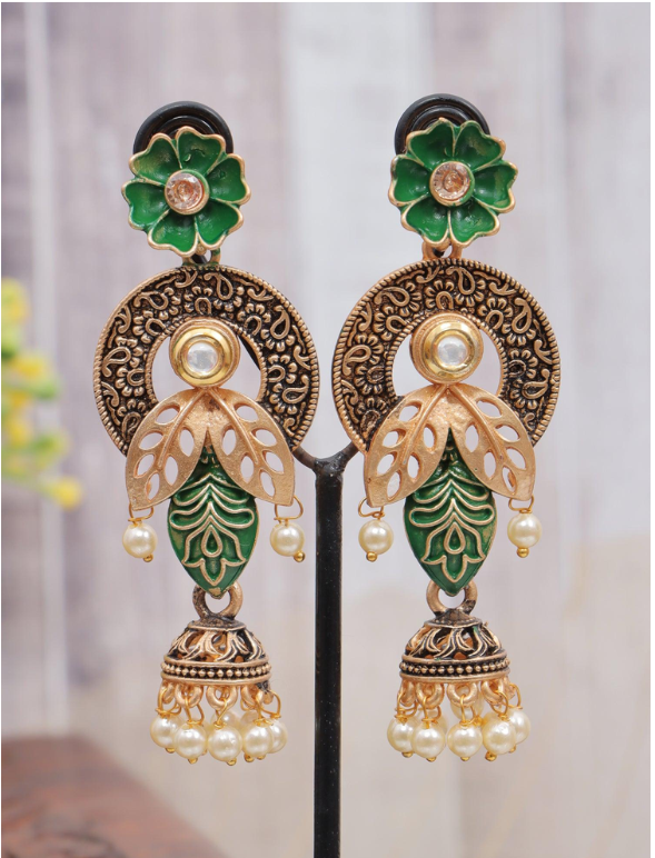 Meenakari, Kundan, and Pearl-Studded Jhumka Sets You Will Love !