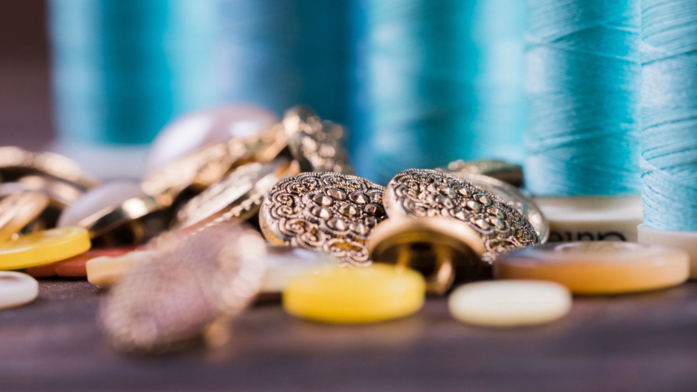 anti-tarnish jewelery for all festive