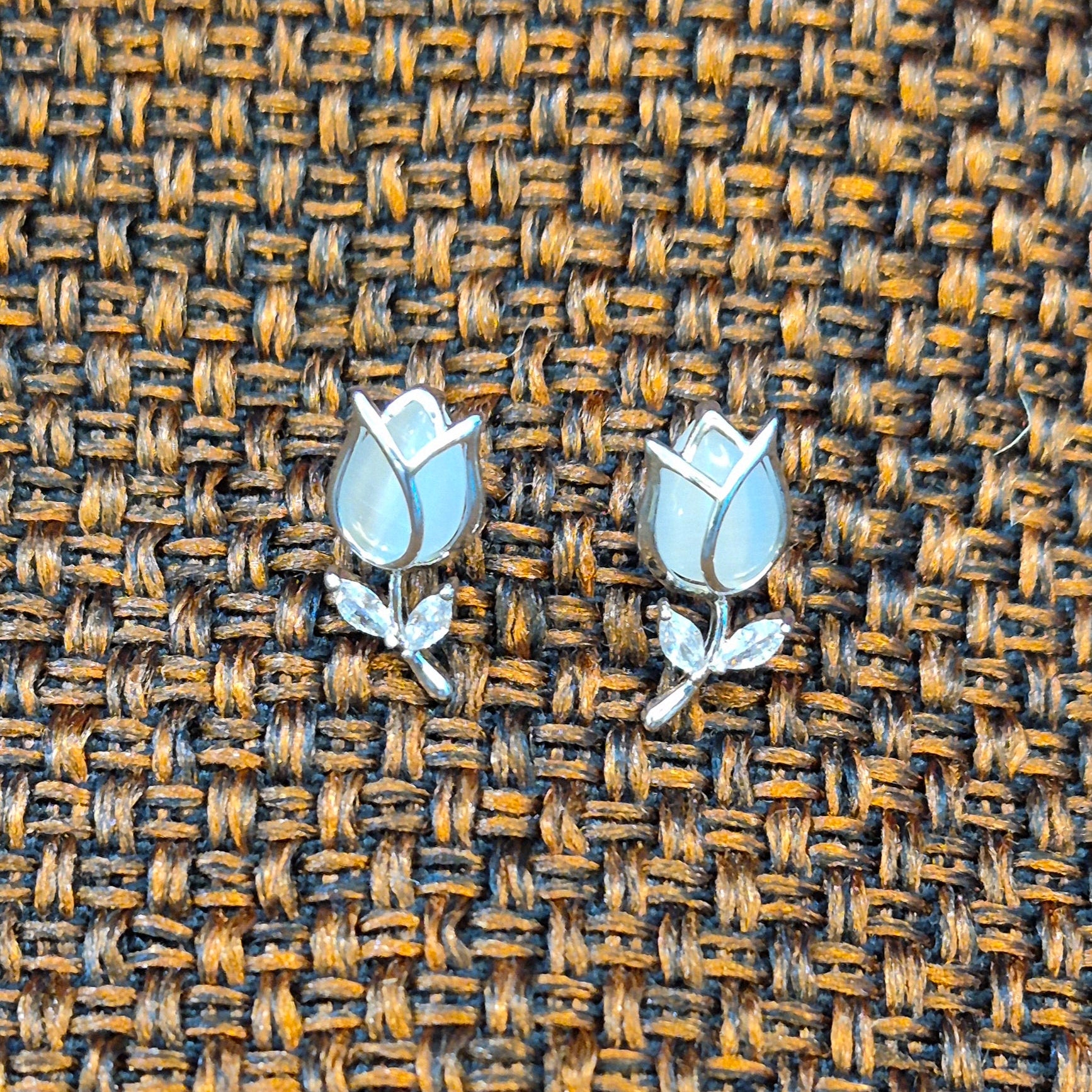 Elegant Rosebud Stud Earrings  with White Stone & Silver Finish
