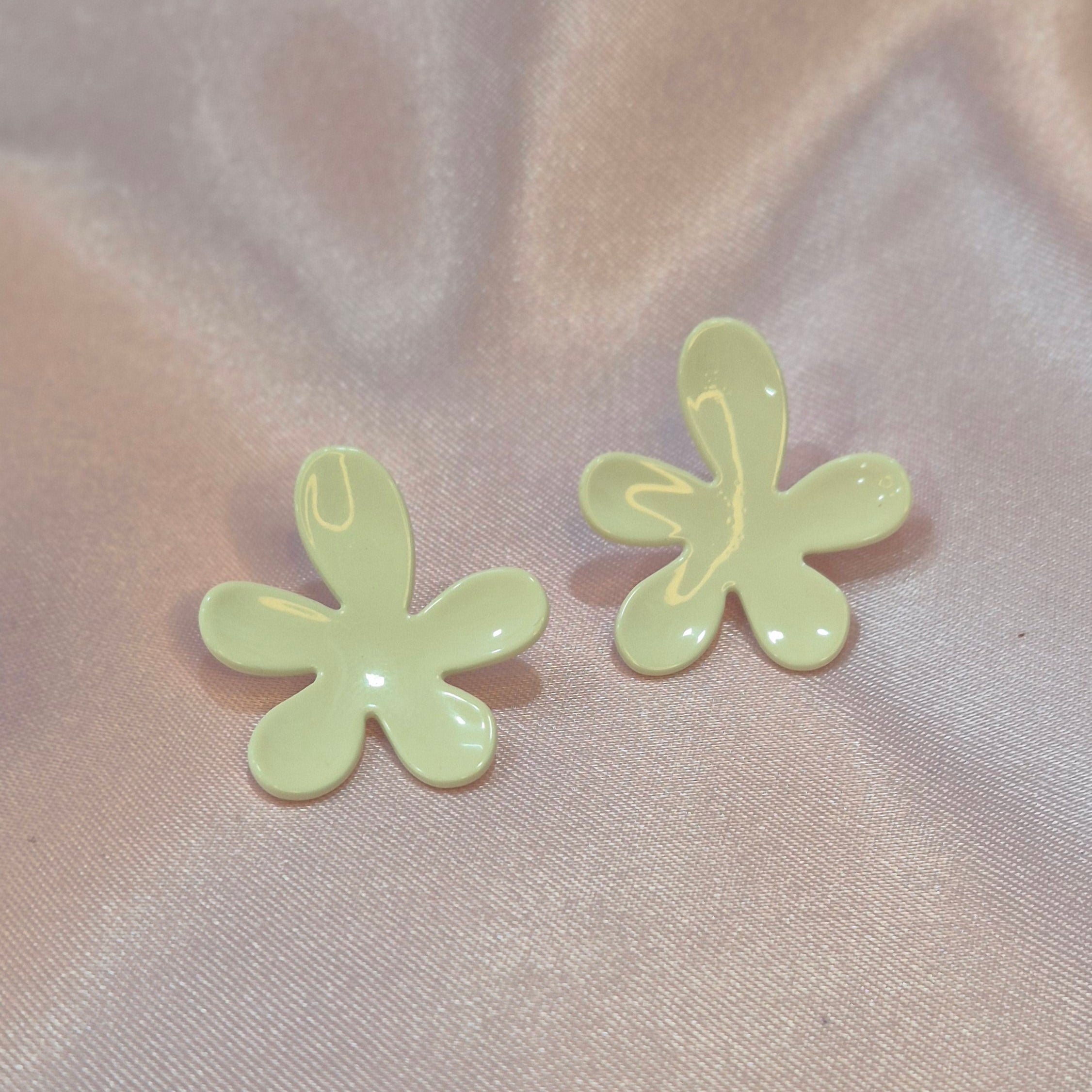 Glossy Pastel Flower Stud Earrings