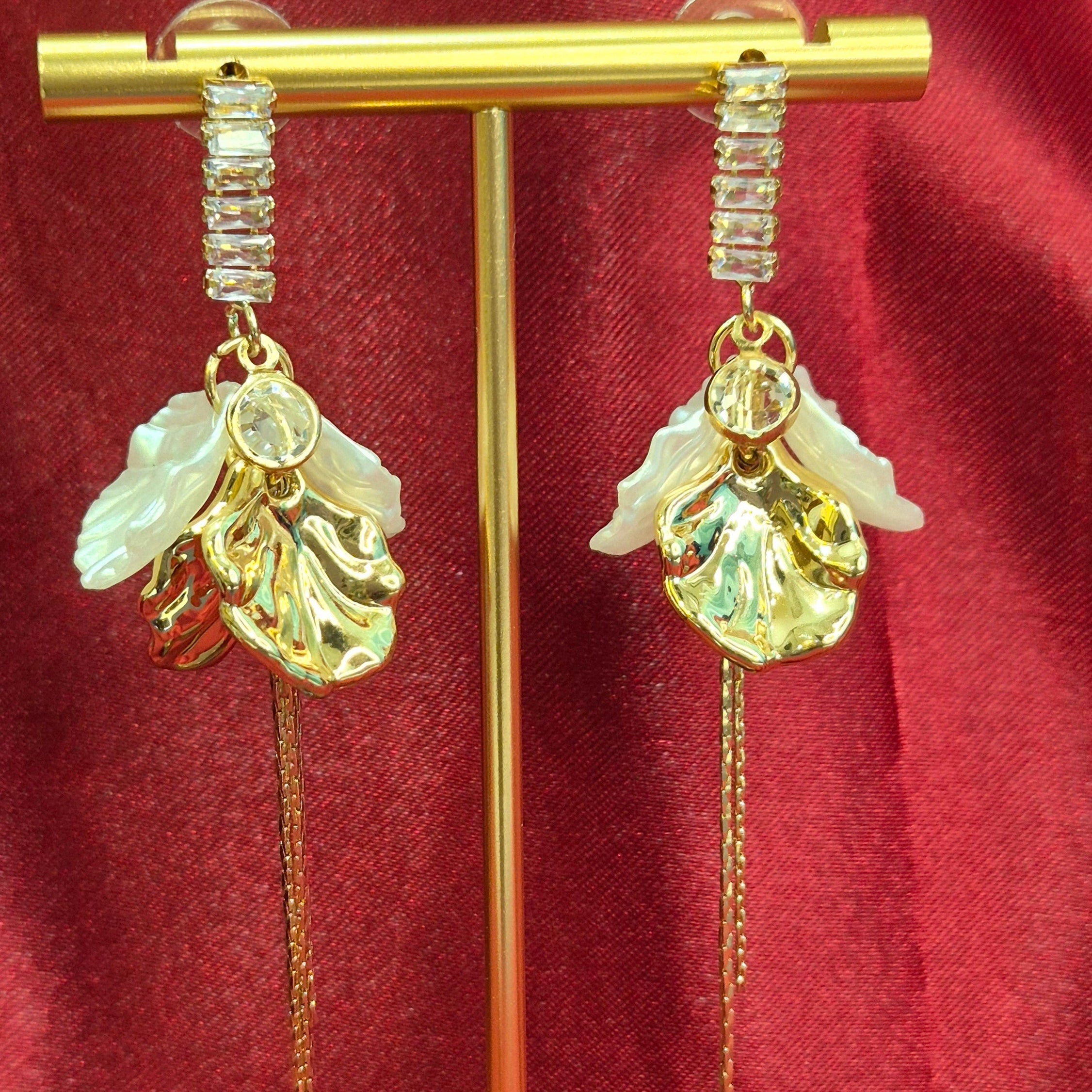 Gold Shell & Pearl Crystal Dangle  Earrings – Iridescent Statement  Jewelry