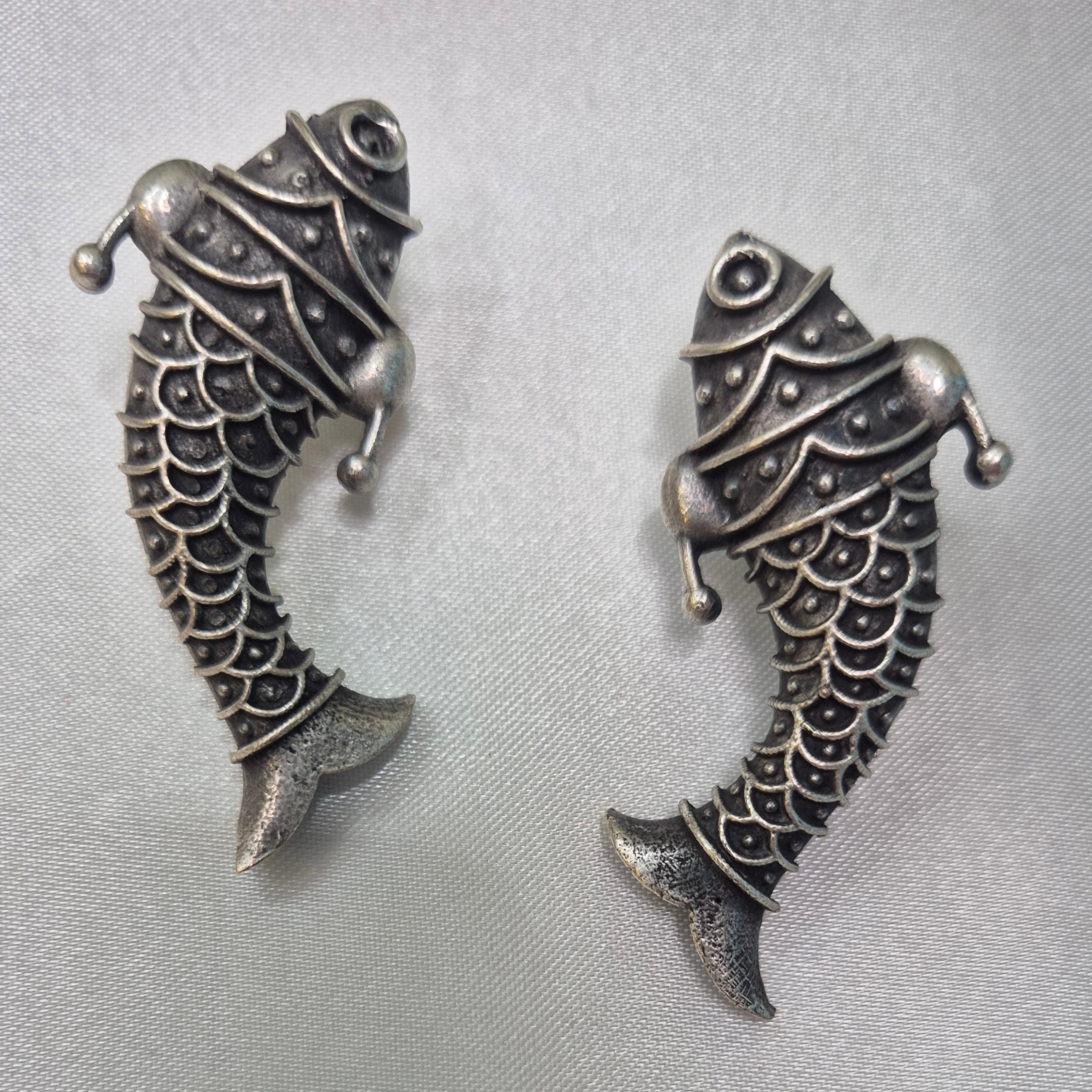Oxidised Silver Fish Motif Earrings – Artistic Tribal Design