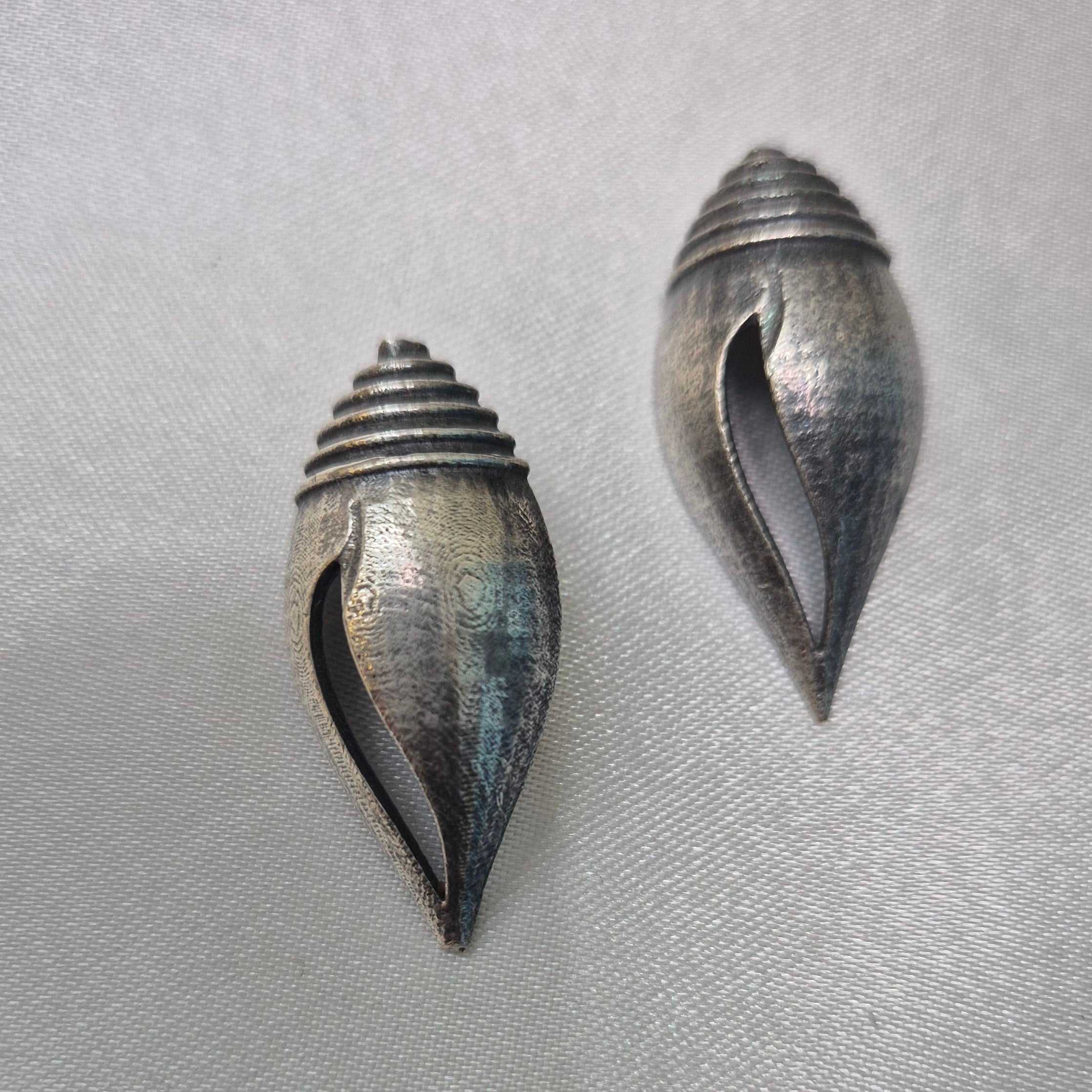 Oxidised Shankh (Conch) Stud Earrings – Minimal, Spiritual & Timeless