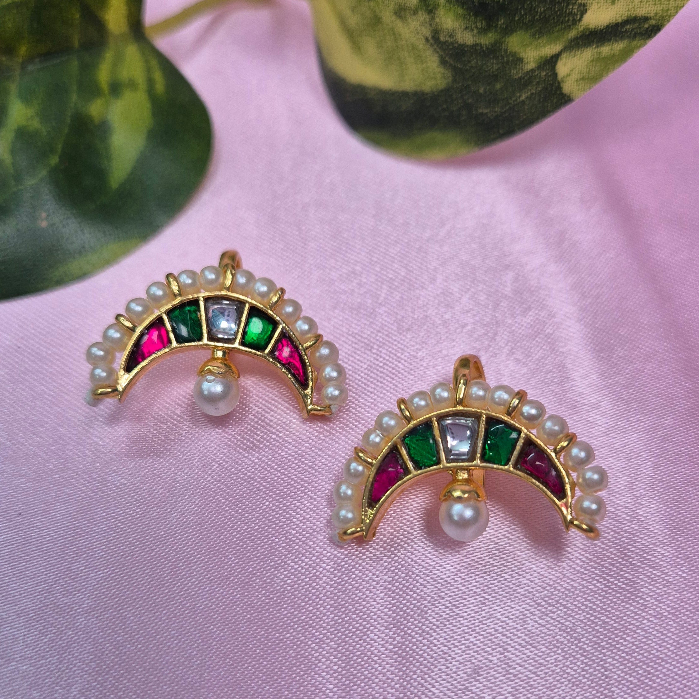 Traditional Bugadi in pearl and kemp stones