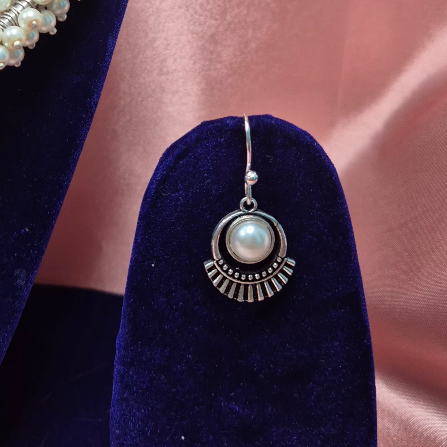 Oxidised Silver Pearl Hasli  Necklace Set with Earrings – Tribal Boho Statement Jewelry for Women