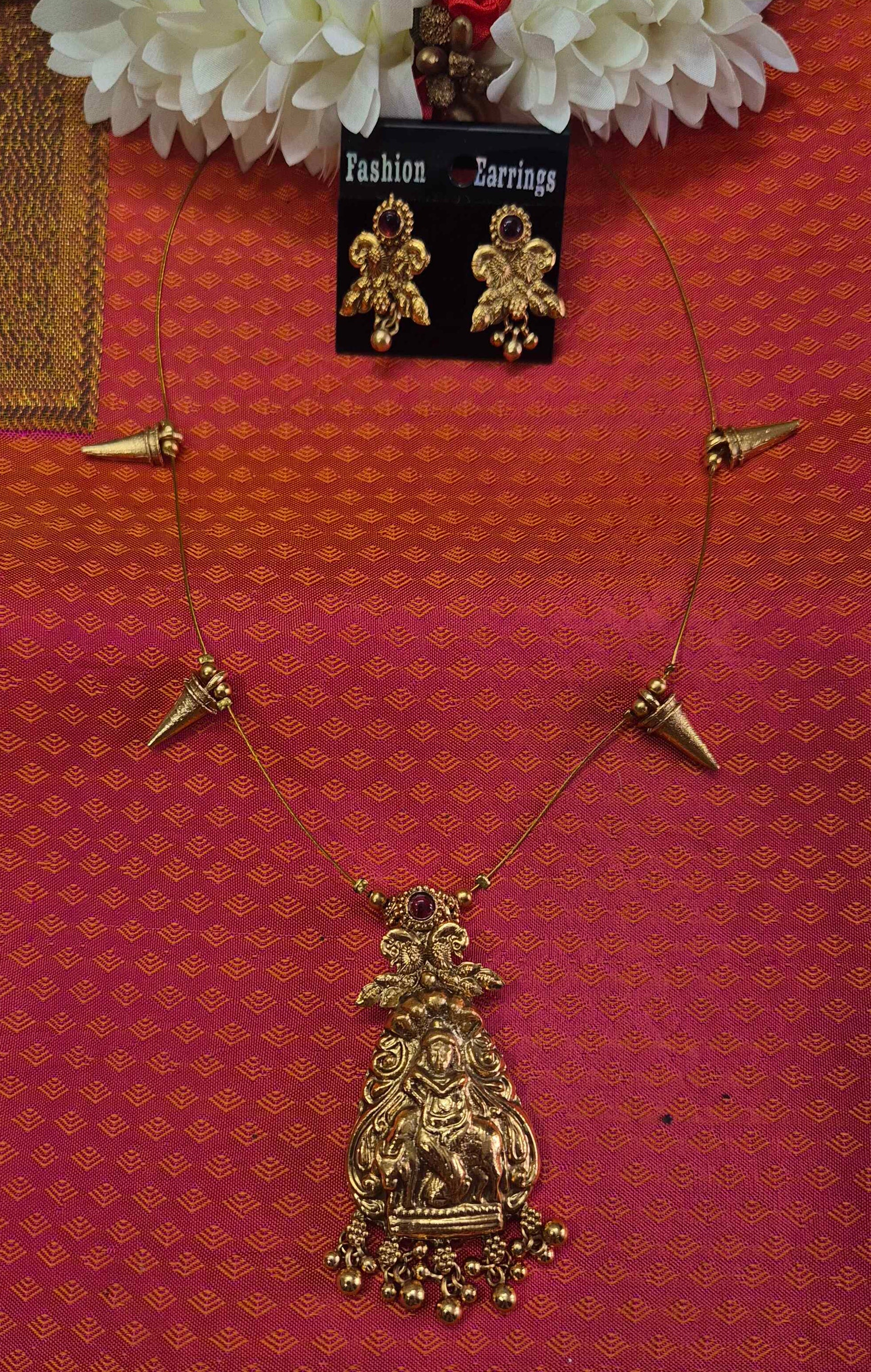 Gold Cone invisible chain  Necklace Set with Traditional Floral Earrings