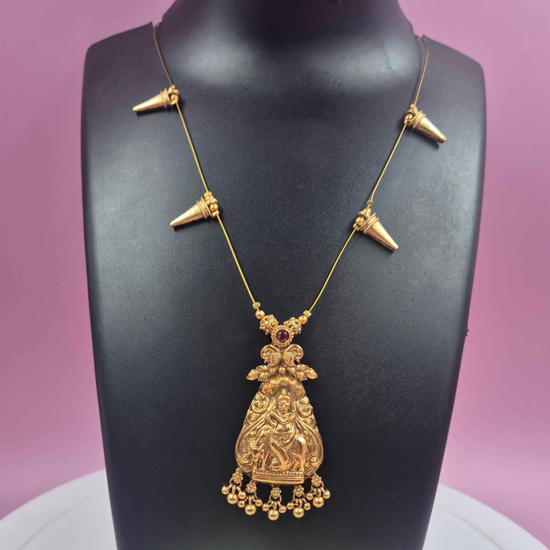 Gold Cone invisible chain  Necklace Set with Traditional Floral Earrings