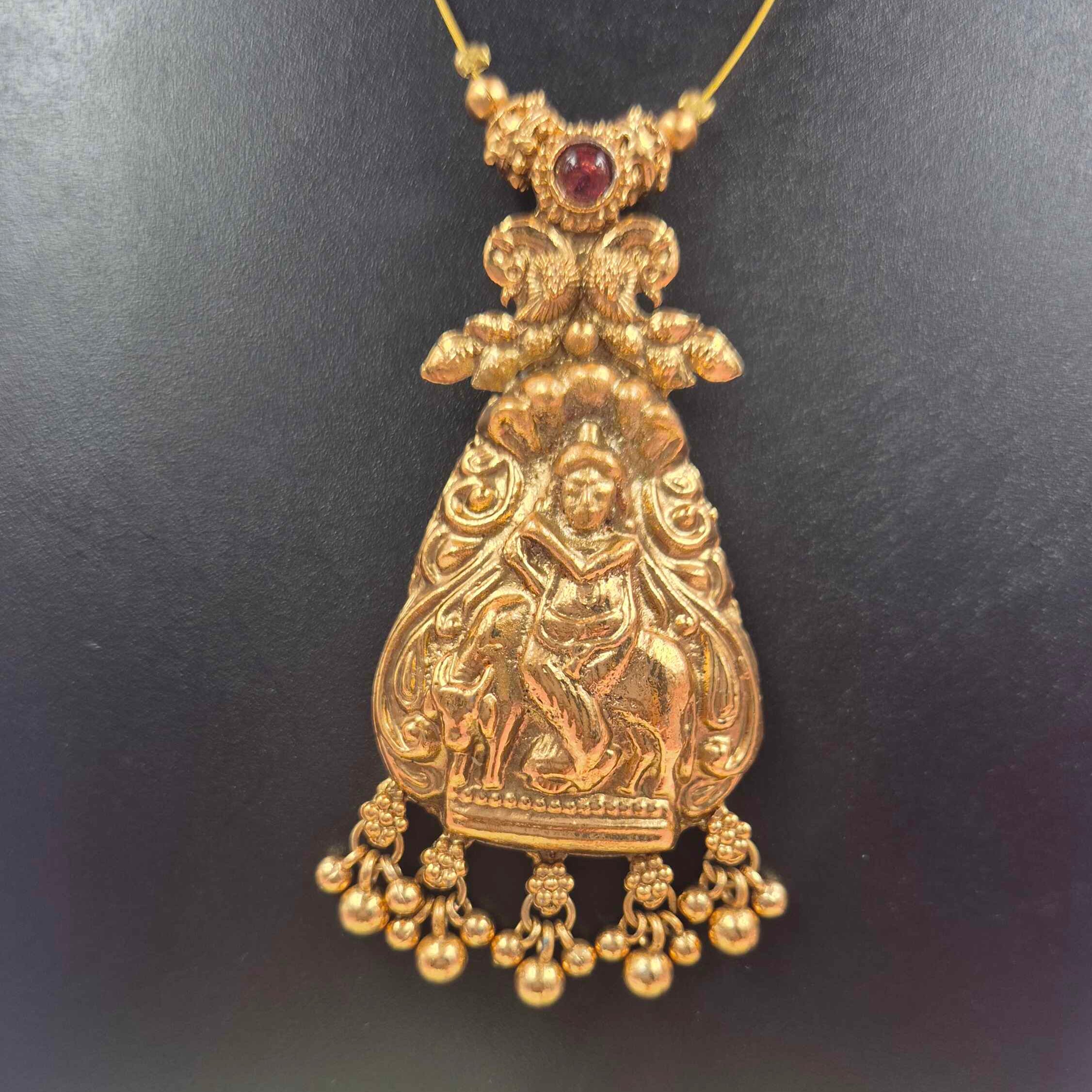 Gold Cone invisible chain  Necklace Set with Traditional Floral Earrings