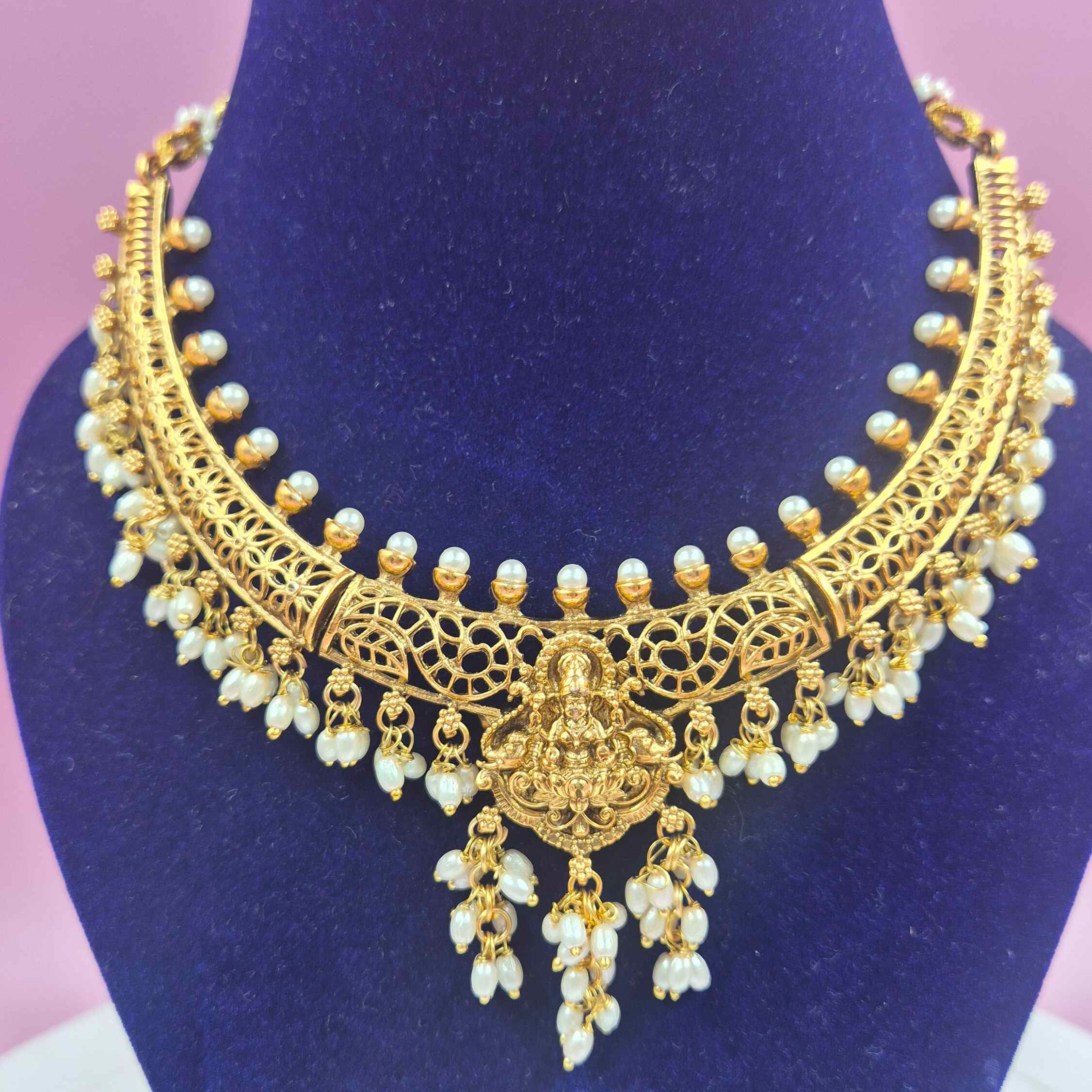 Antique Gold Lakshmi Pearl Drop Choker Hasli Necklace Set – Traditional Temple Jewelry with Matching Earrings