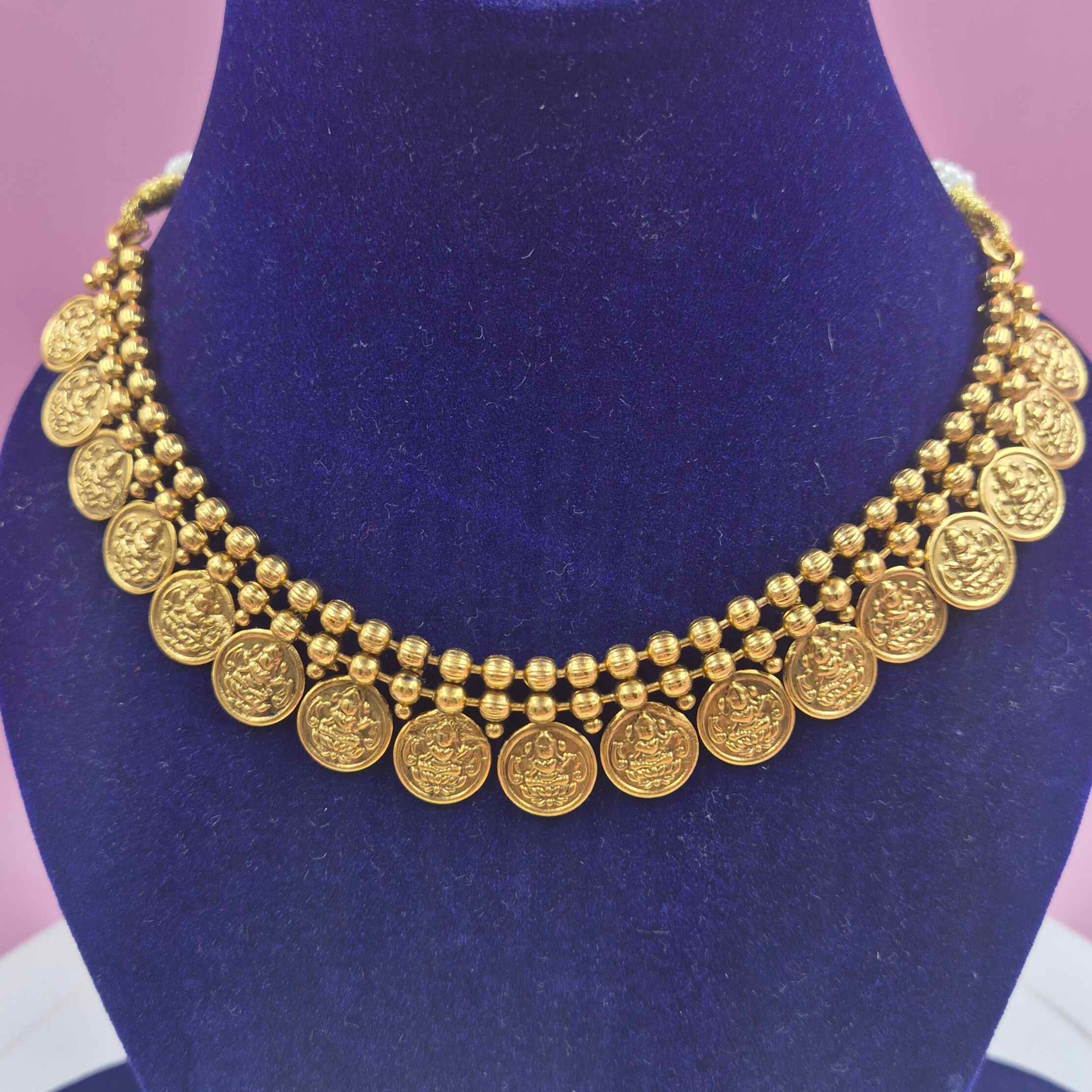 Antique Gold Lakshmi Kasu necklace Set – Traditional Temple Jewelry with Matching Earrings