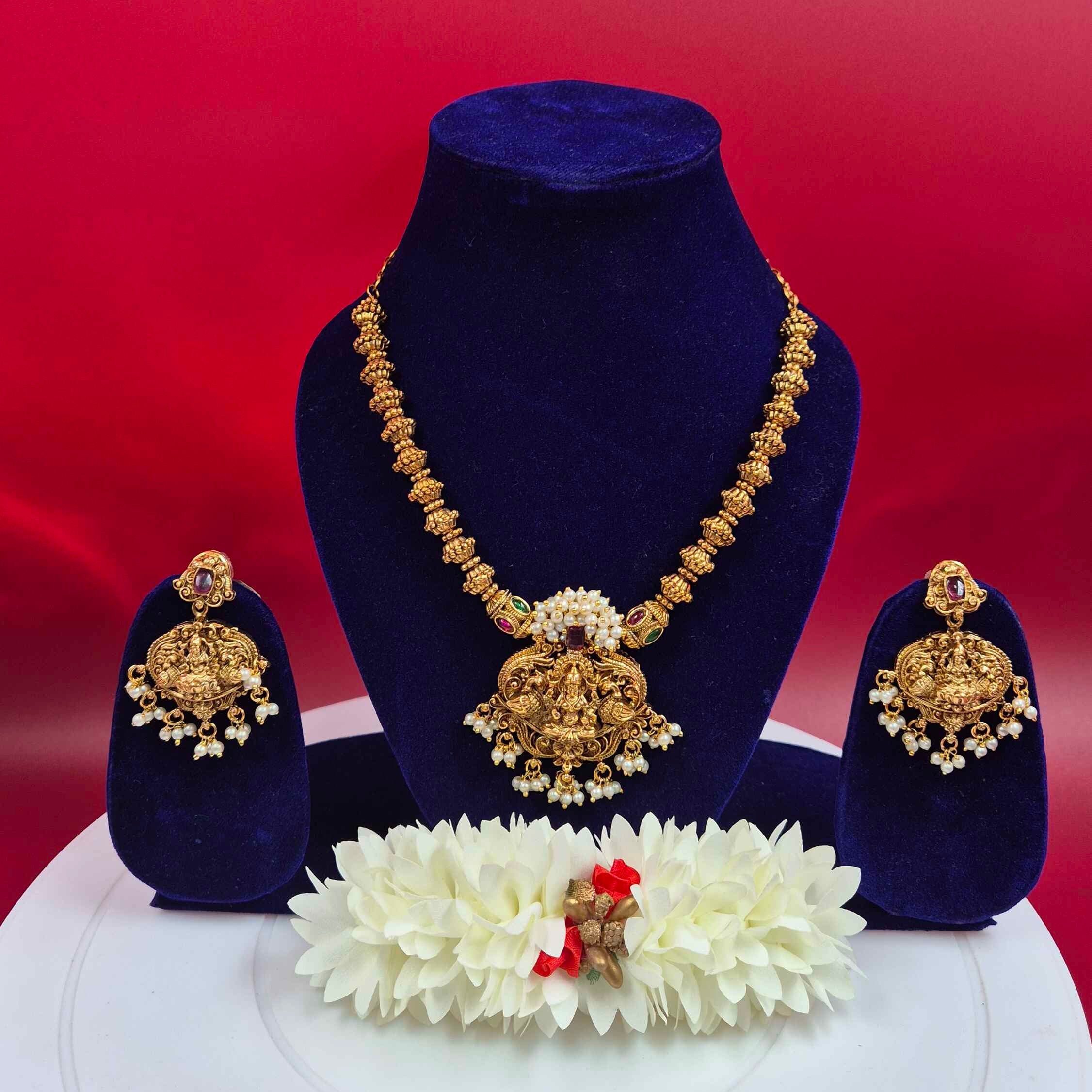 Antique Lakshmi Pendant Necklace Set with Pearl Drops – Traditional Temple Jewelry for Women