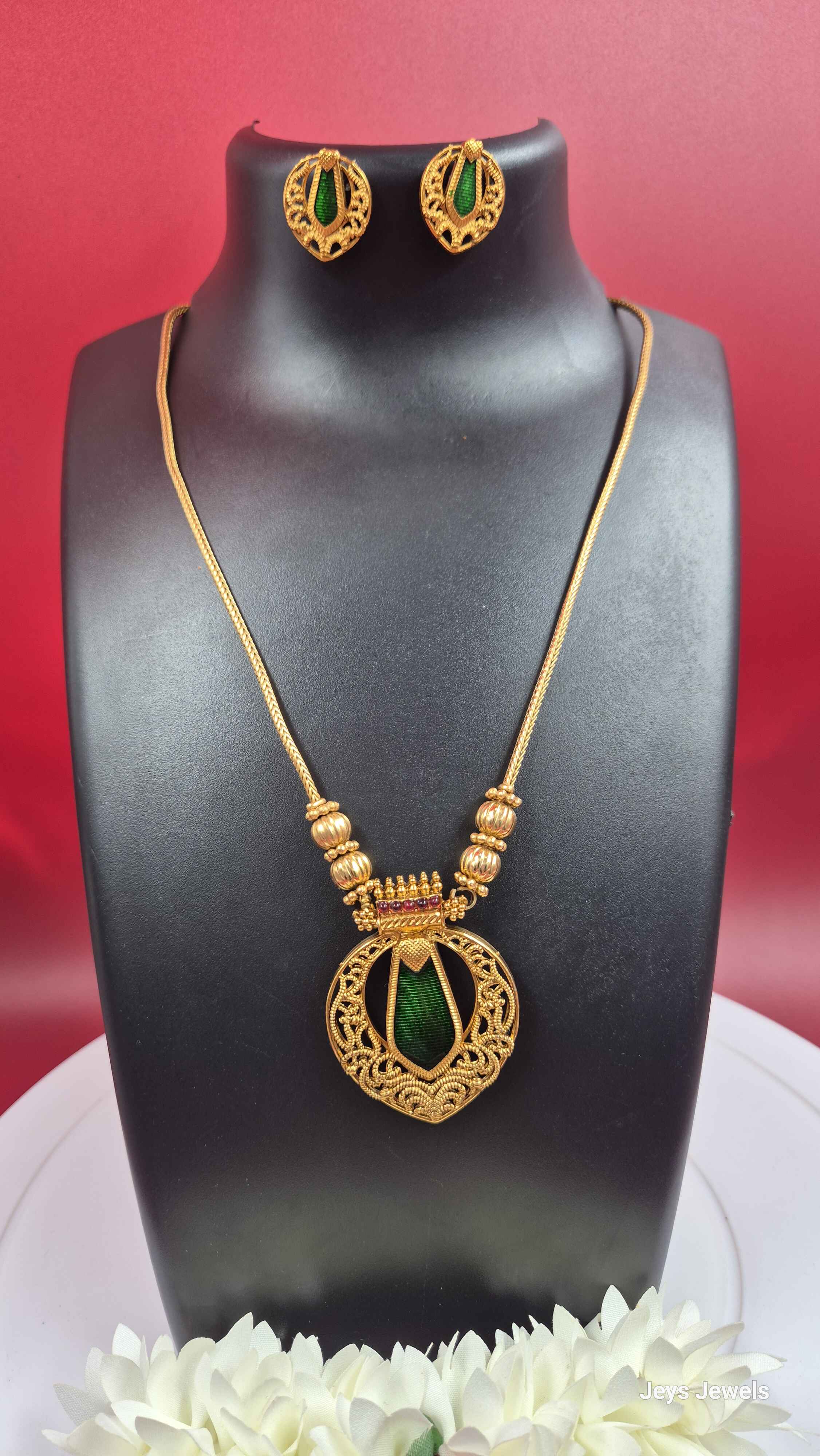 Traditional Palaikka Gold Pendant Necklace Set| Elegant Ethnic Jewelry