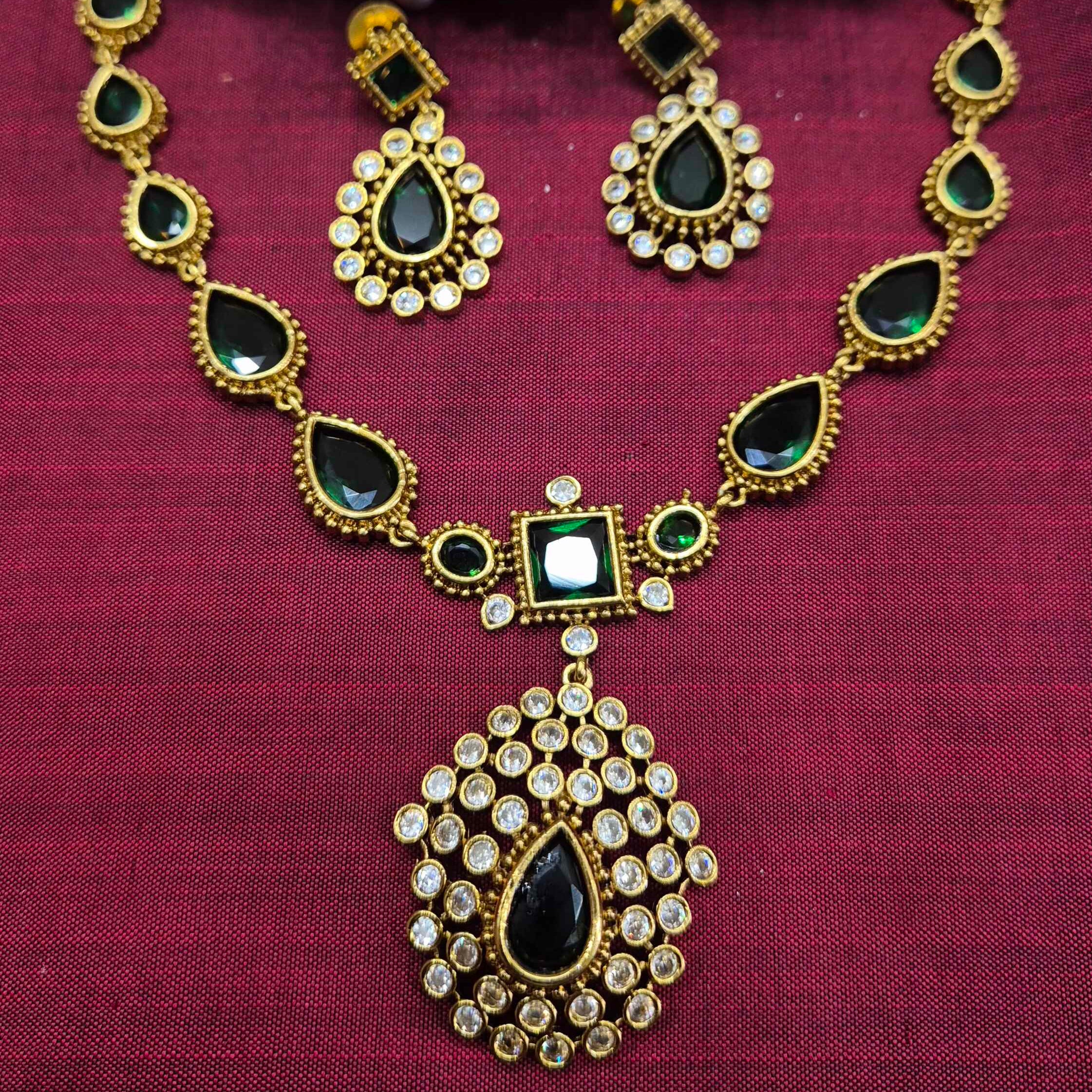 Emerald Green Stone AD Pendant Necklace Set with Earrings – Antique Gold Traditional Jewelry
