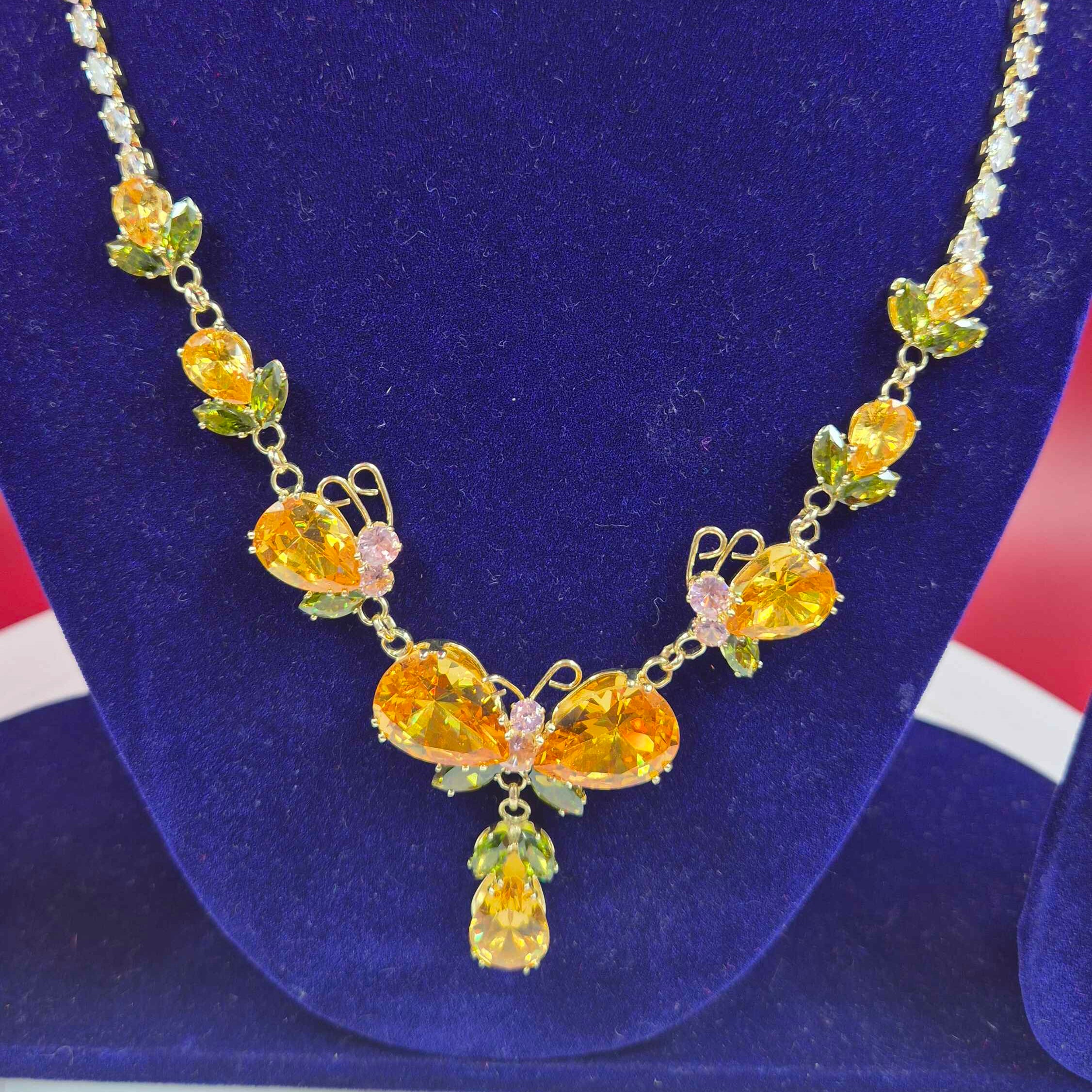 Yellow Crystal Butterfly Necklace Set – Elegant Floral Stone Necklace with Matching Earrings