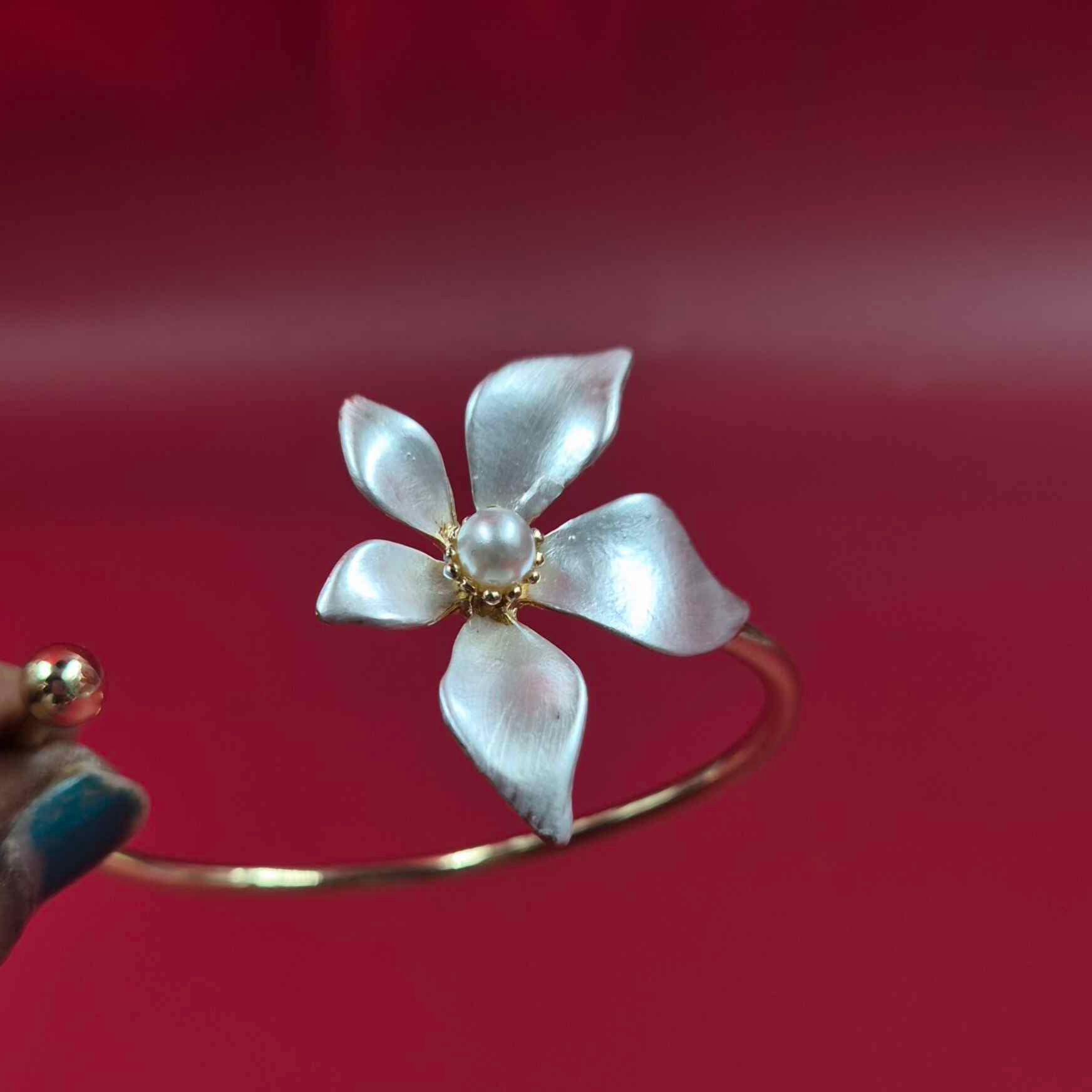 Elegant White Floral Pearl Cuff Bracelet for Women | Gold-Tone Designer Flower Bracelet
