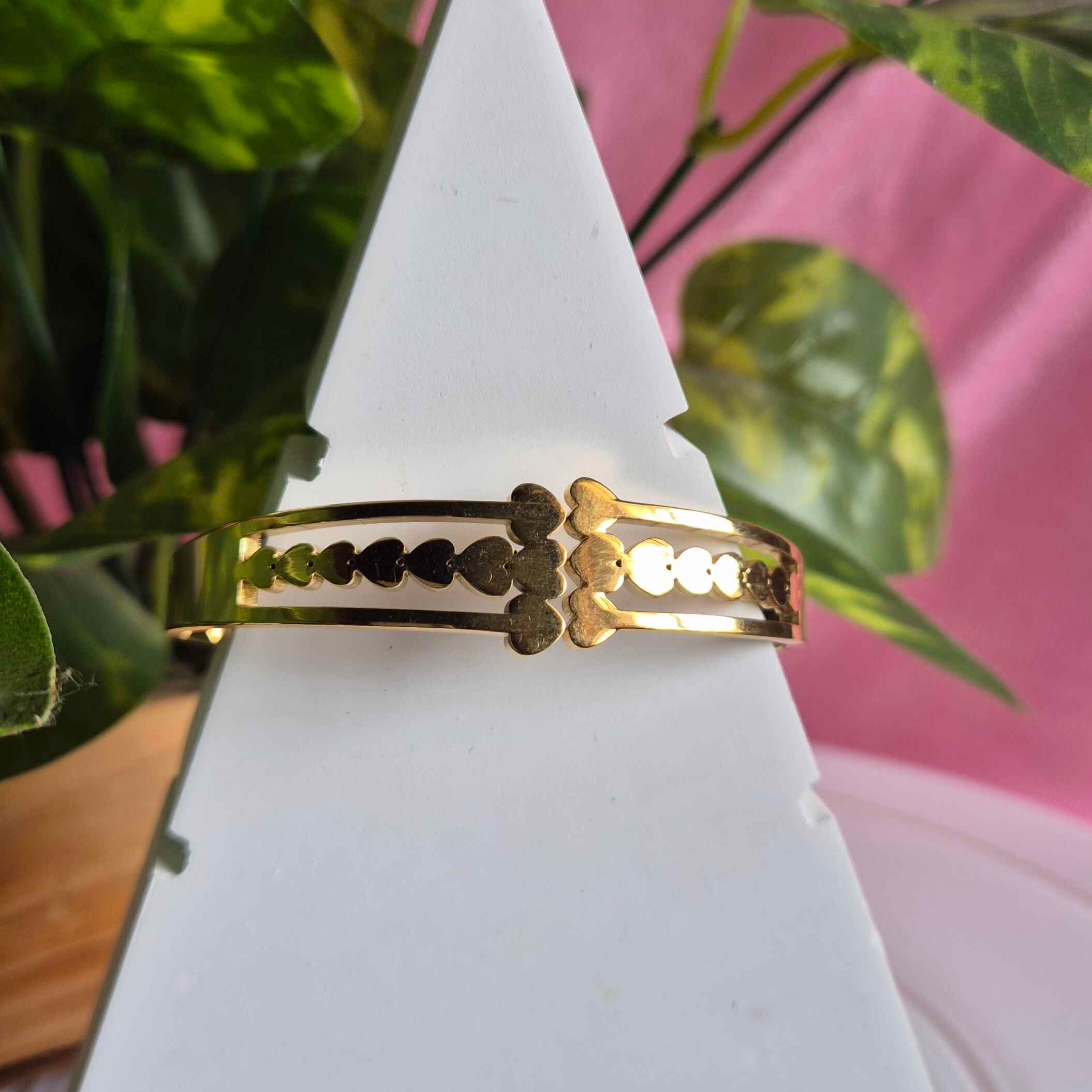 Gold-Tone Heart Link Kada Bracelet for Women | Elegant Love-Inspired Designer Bangle