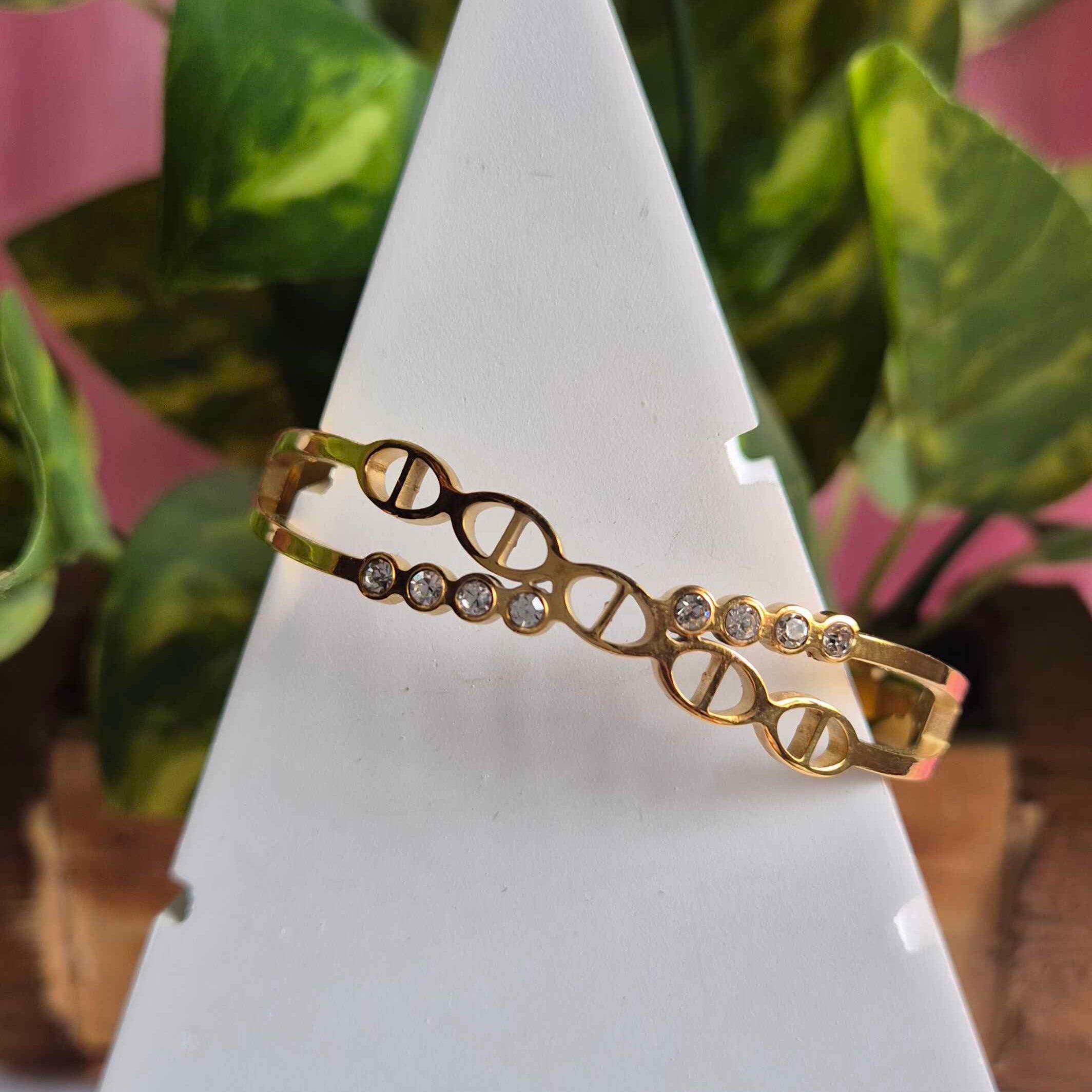 Elegant Gold-Tone Crystal Openwork Korean/Kada Bracelet for Women | Minimalist Statement Bangle