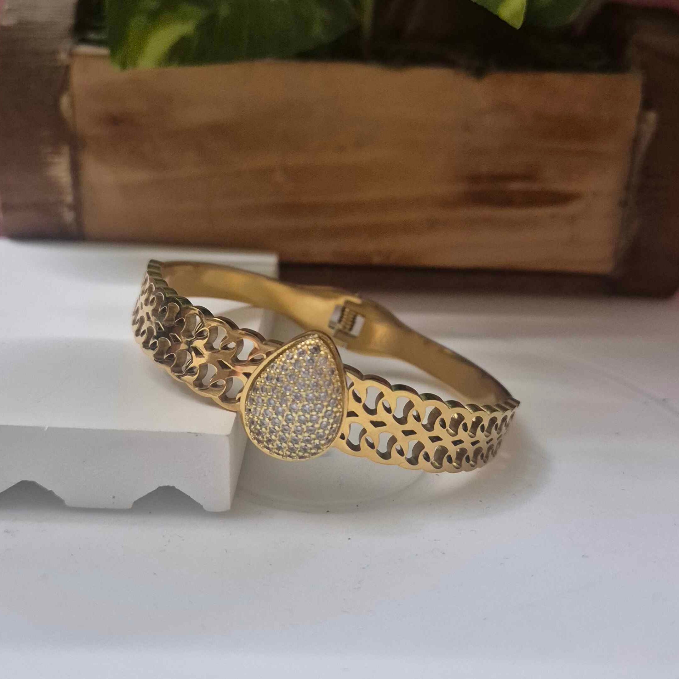 Elegant Gold-Tone Crystal Teardrop Kada Bracelet for Women | Designer Openwork Cuff Bangle