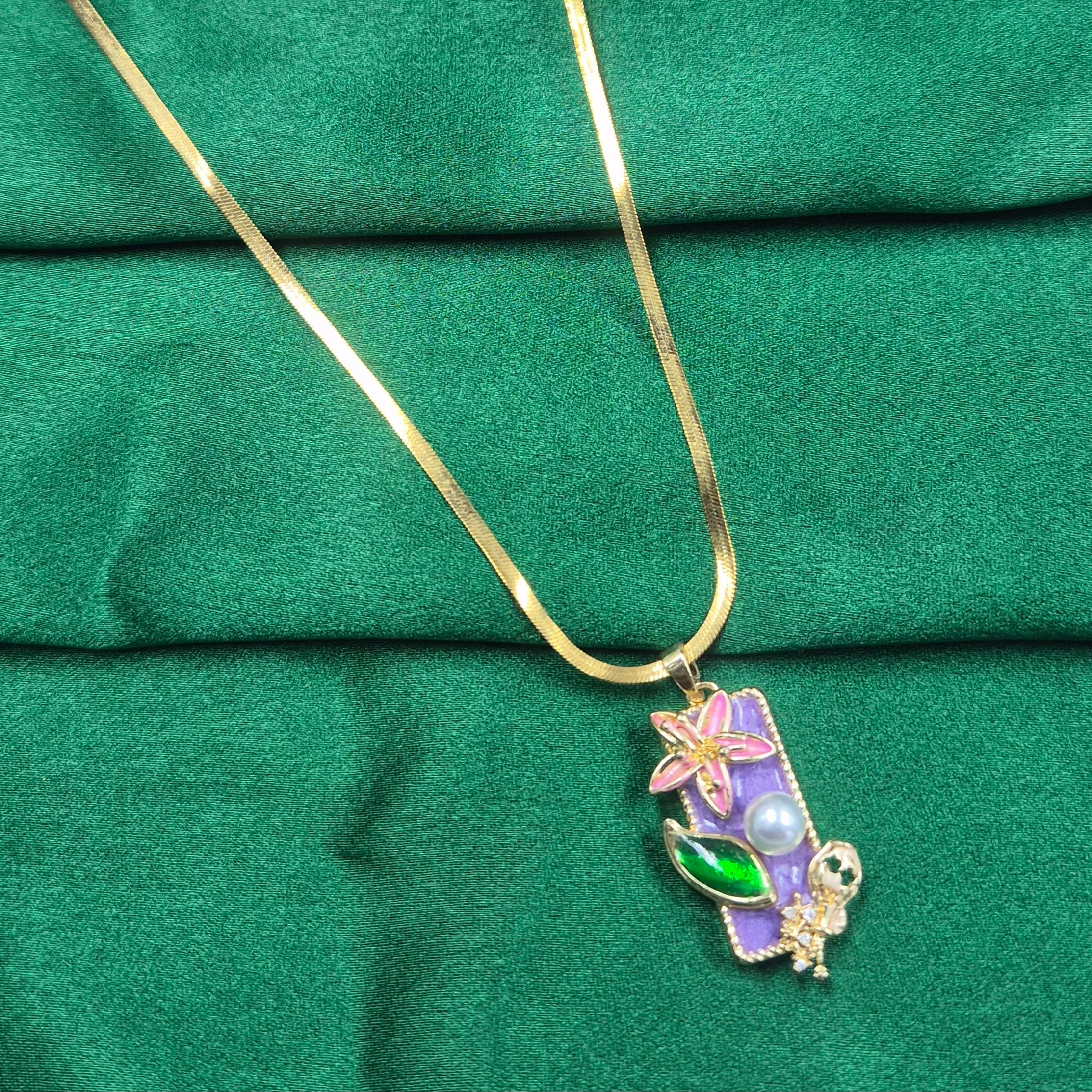 Elegant Floral Pearl Pendant chain for Women | Gold-Tone Artistic Charm Chain
