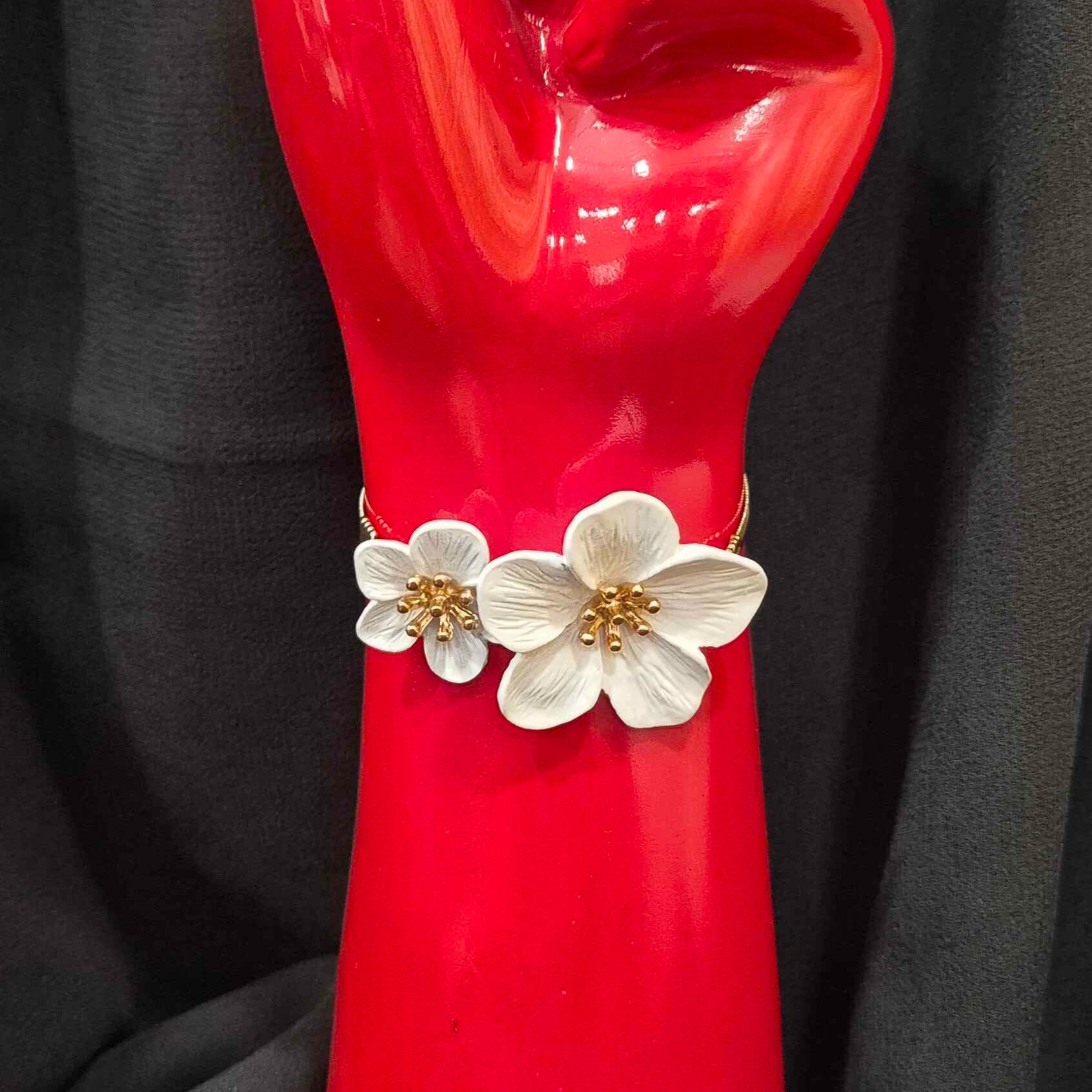 Gold-Tone Floral Bracelet with White Blossom Statement Design