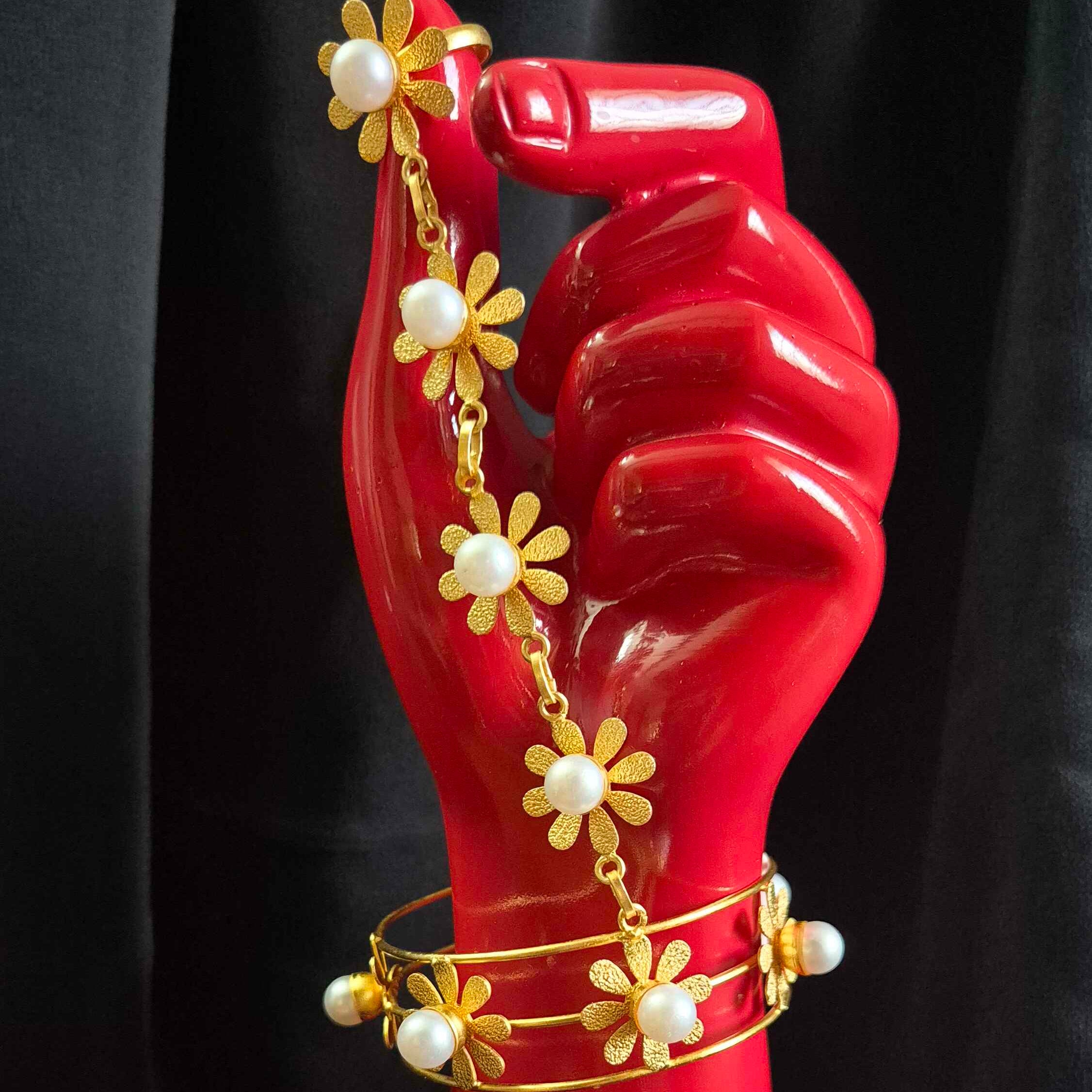 Pearl Floral Bracelet and connecting Ring Set with Gold-Tone Daisy Design