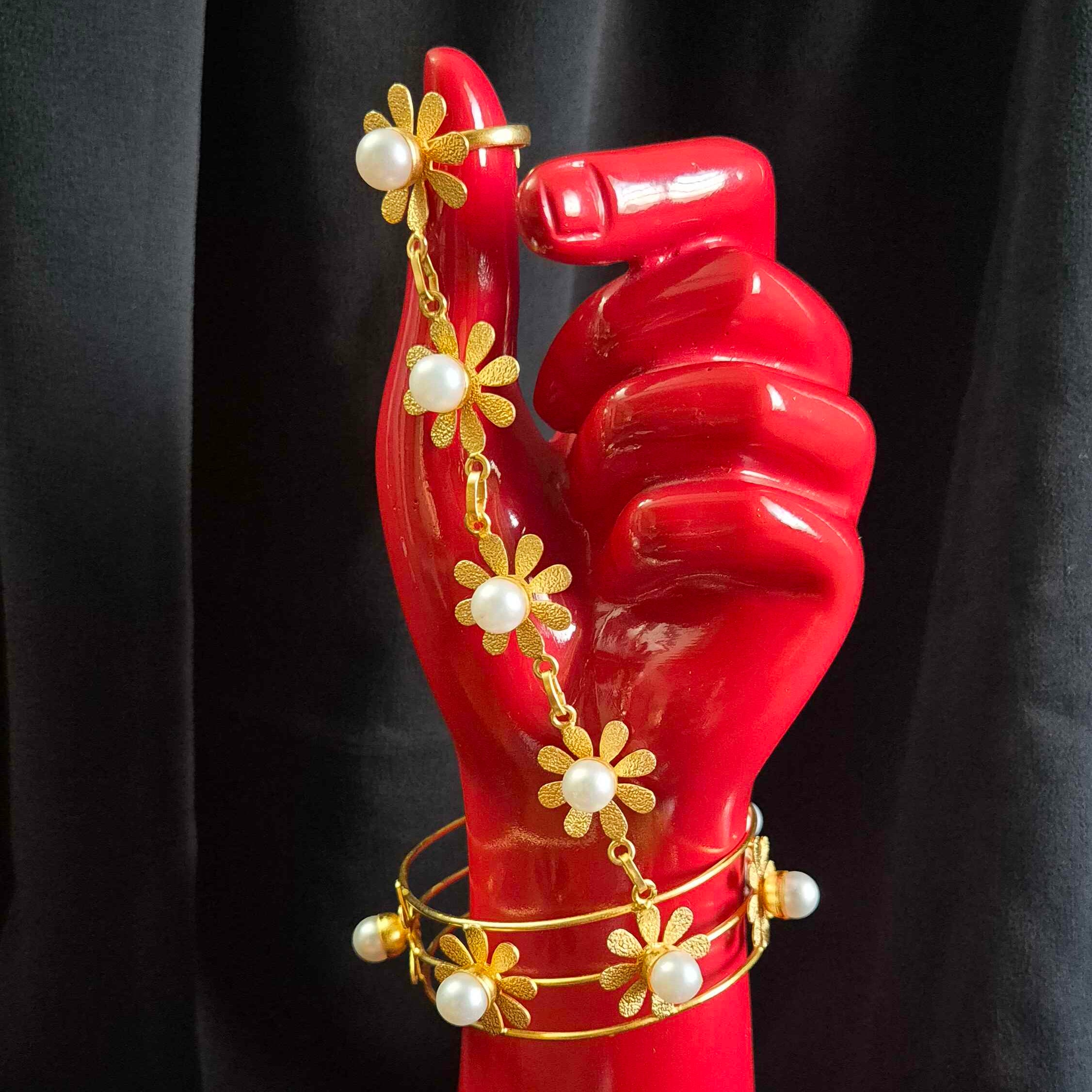 Pearl Floral Bracelet and connecting Ring Set with Gold-Tone Daisy Design