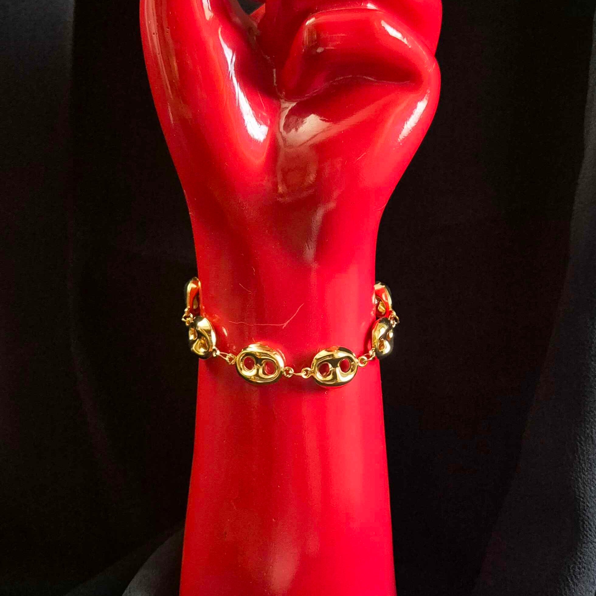 Anti tarnish Abstract Oval Link Bracelet with Sculptural Openwork Accents