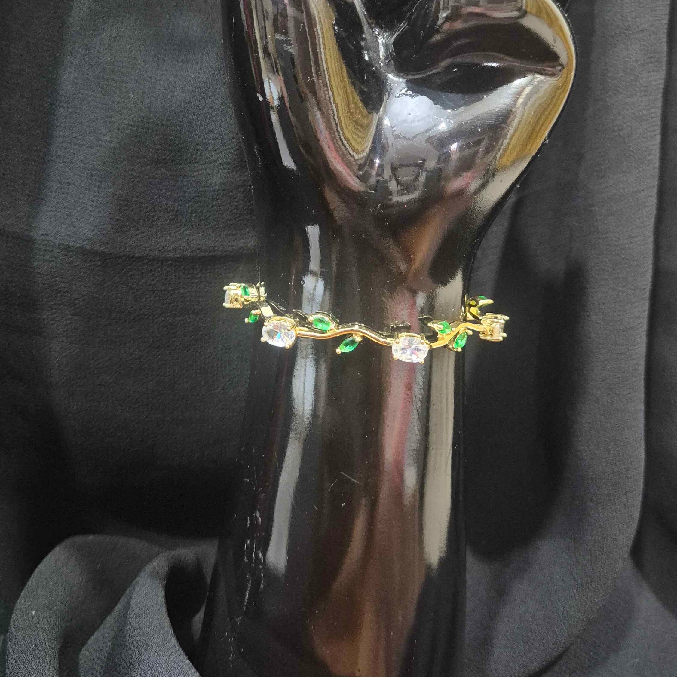 Tulip flower pattern bracelet with green and white stones