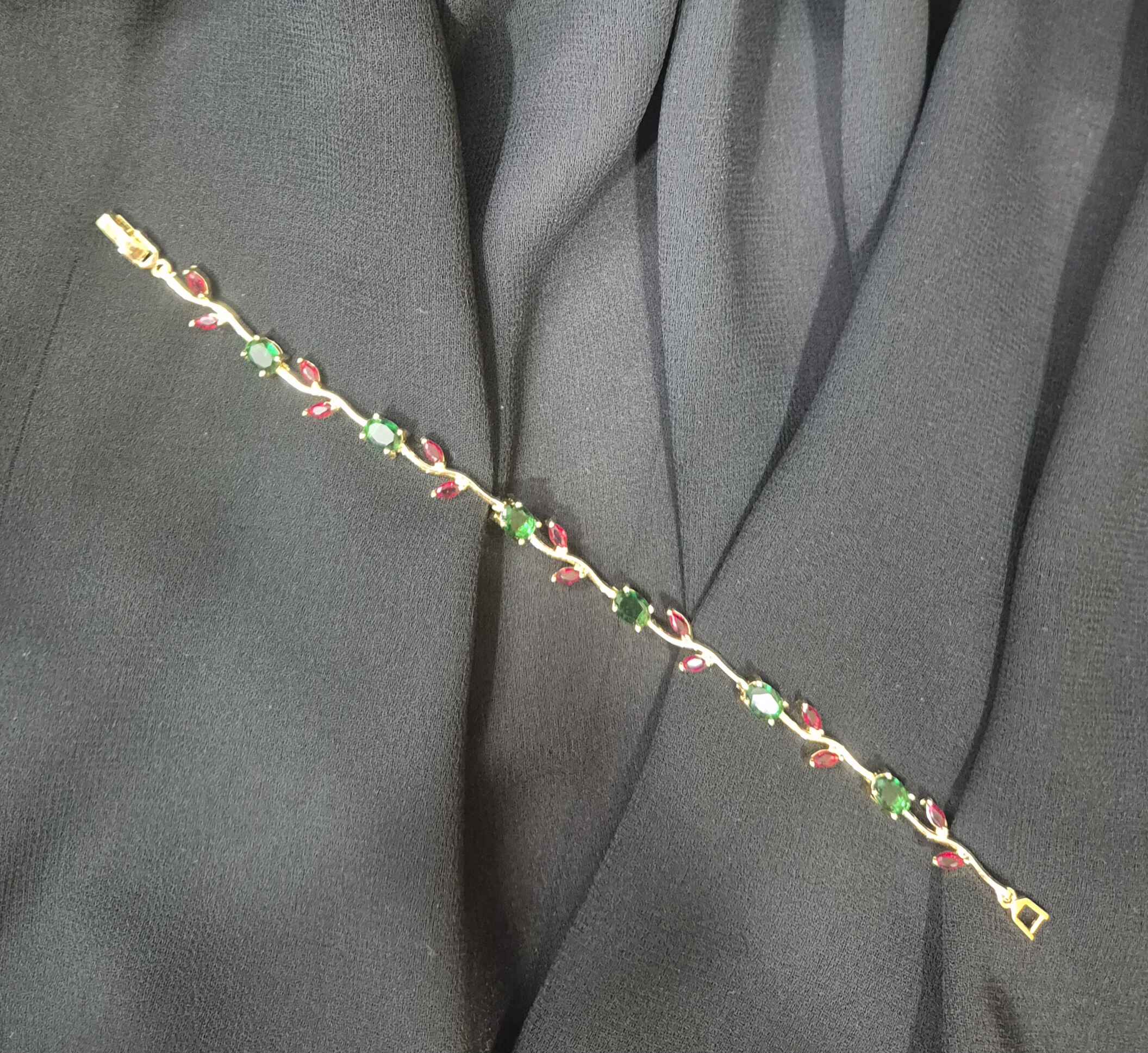 Multi coloured tulip bracelet