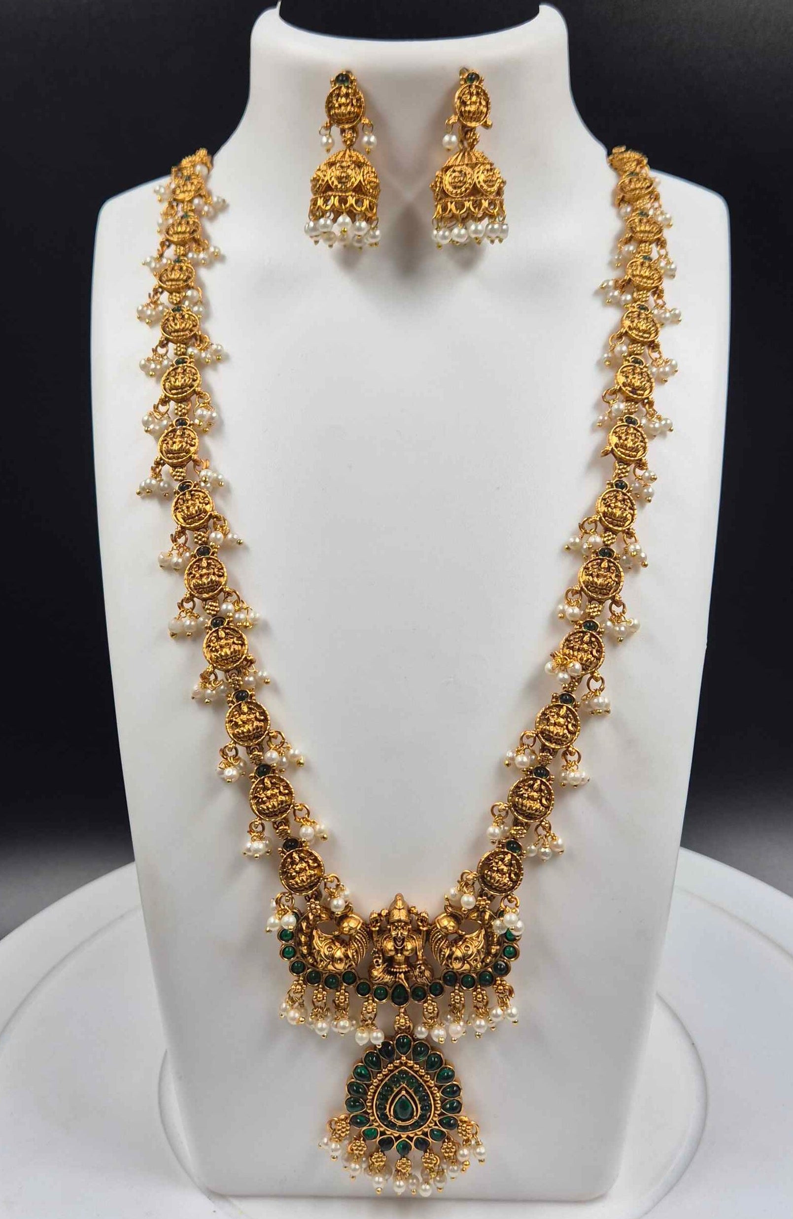 emple Coin Haram  Set with Green Stones & Pearls | Antique Gold Bridal Jewelry