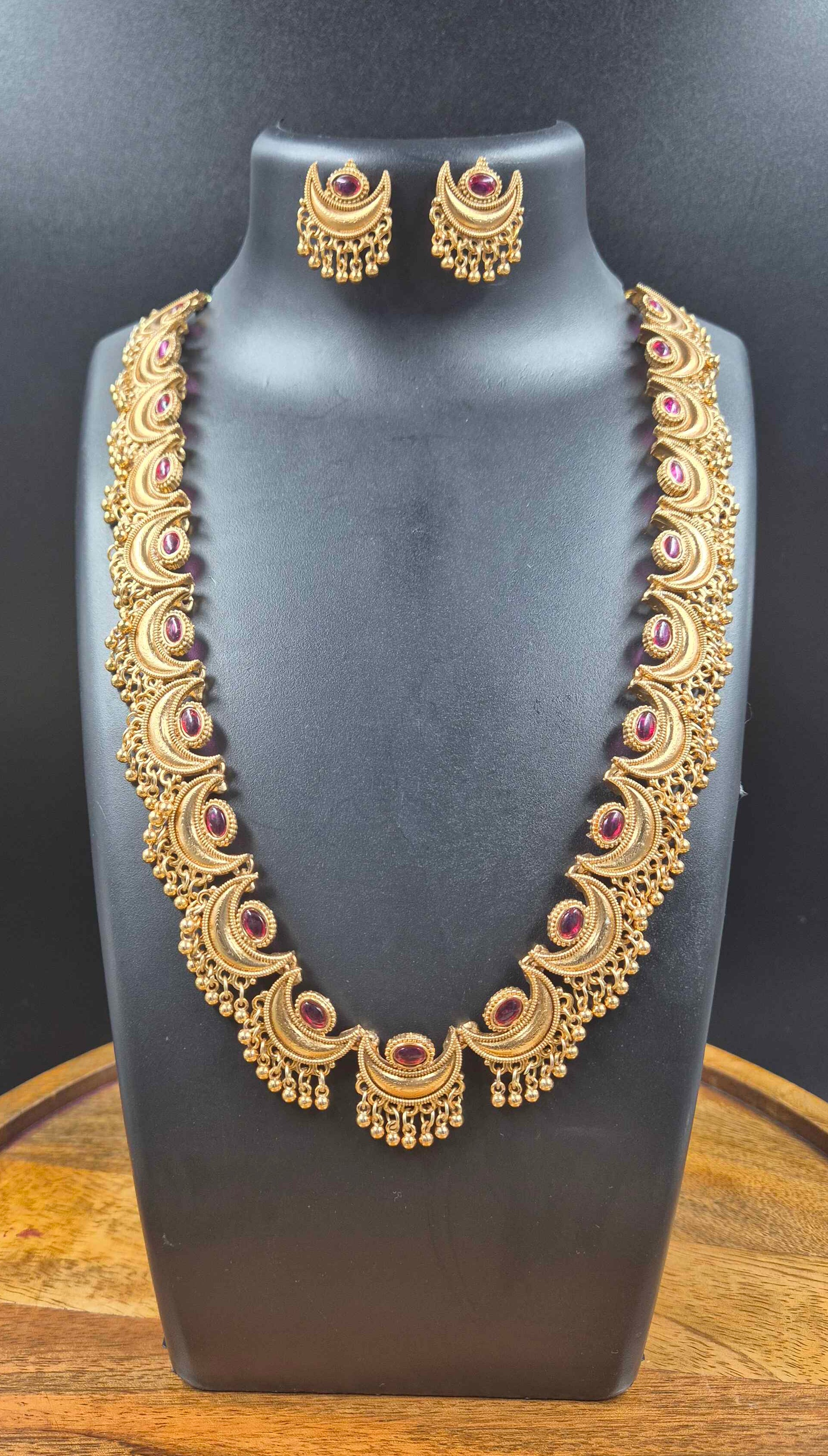 Antique Gold Finish Ruby Stone crescent moon Necklace Set with Matching Stud Earrings
