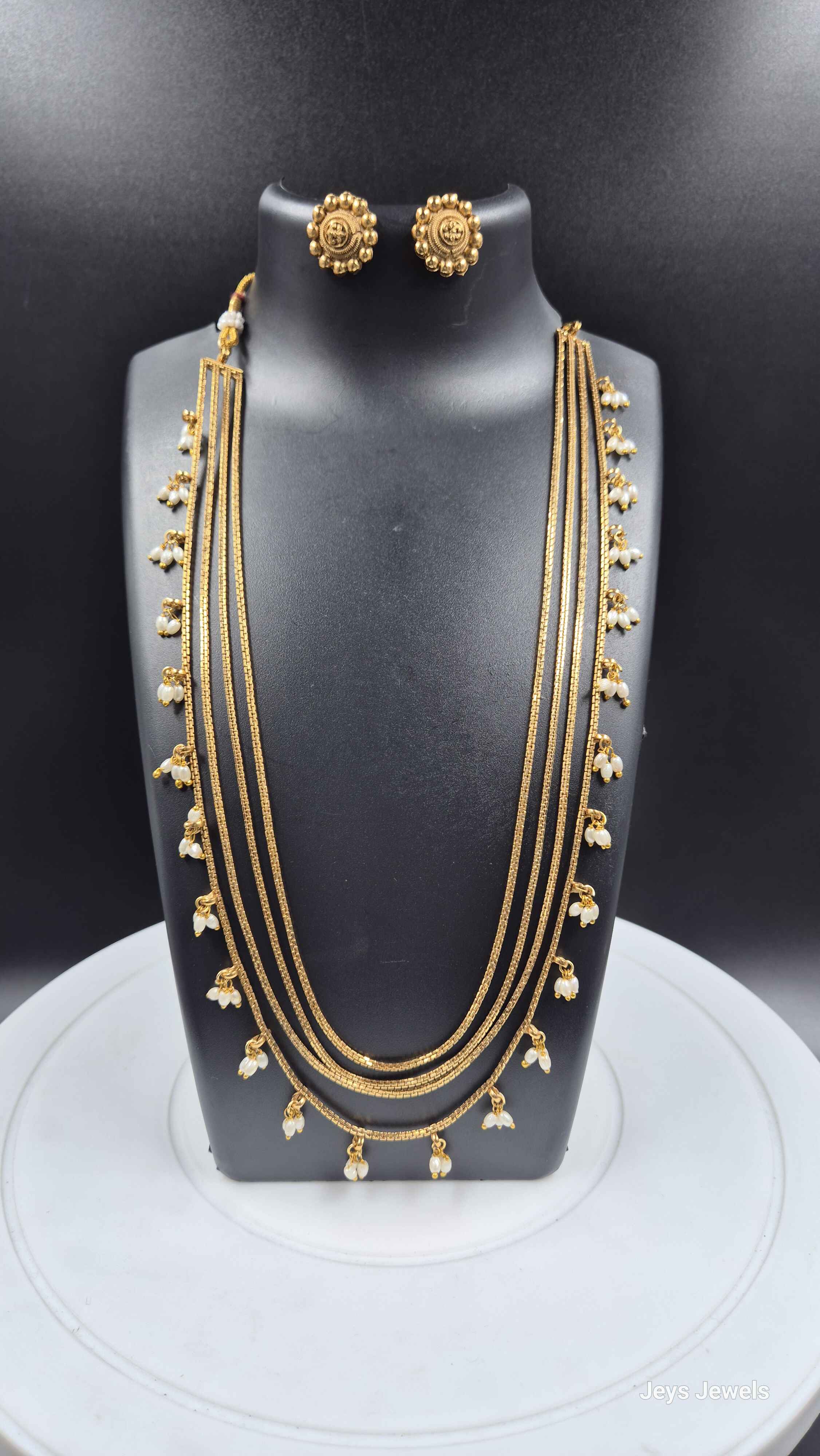 Elegant Multi-Layer Antique Gold Necklace Set with Pearl Drops