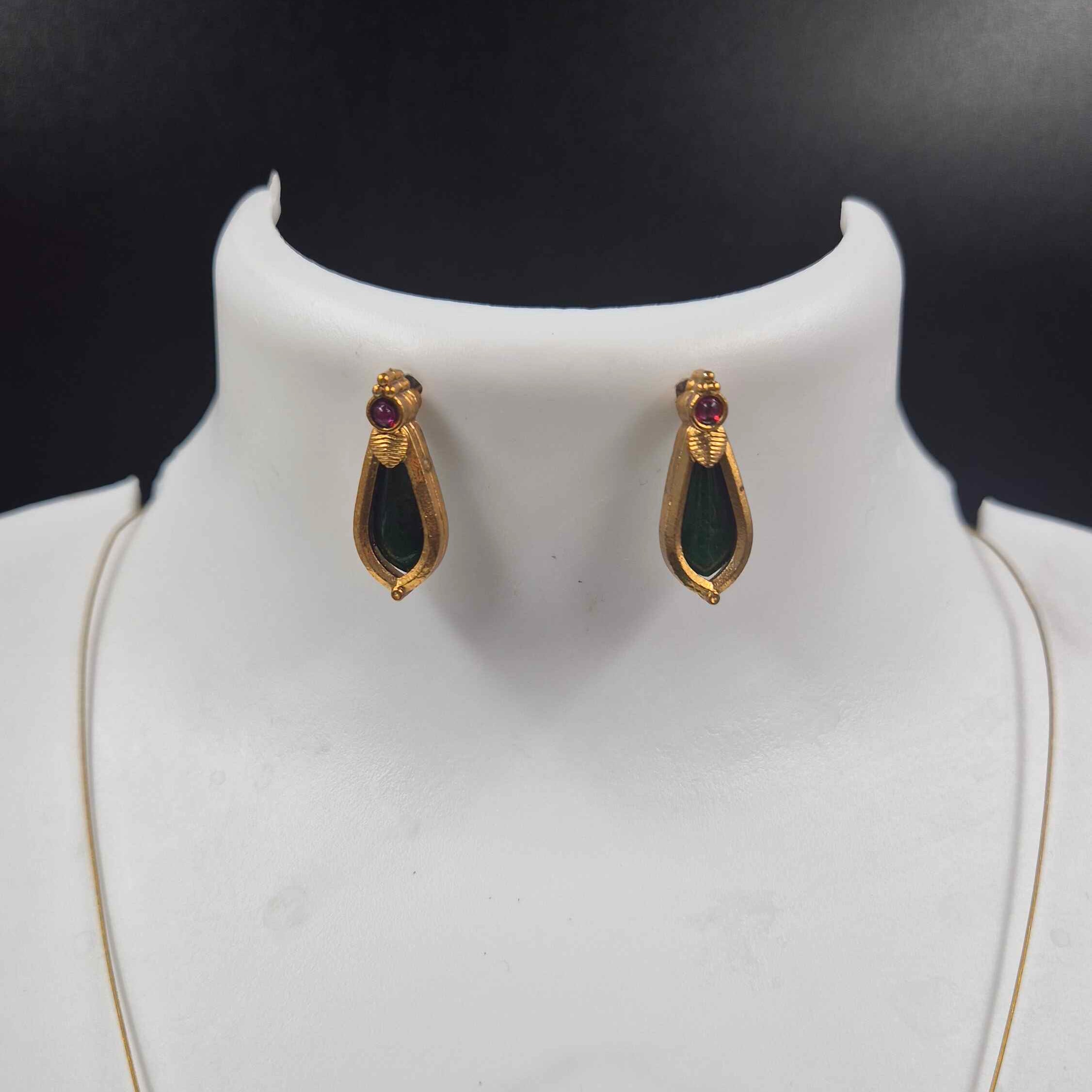 Single Green Pallaka Pendant with invisible chainNecklace Set with Matching Drop Earring