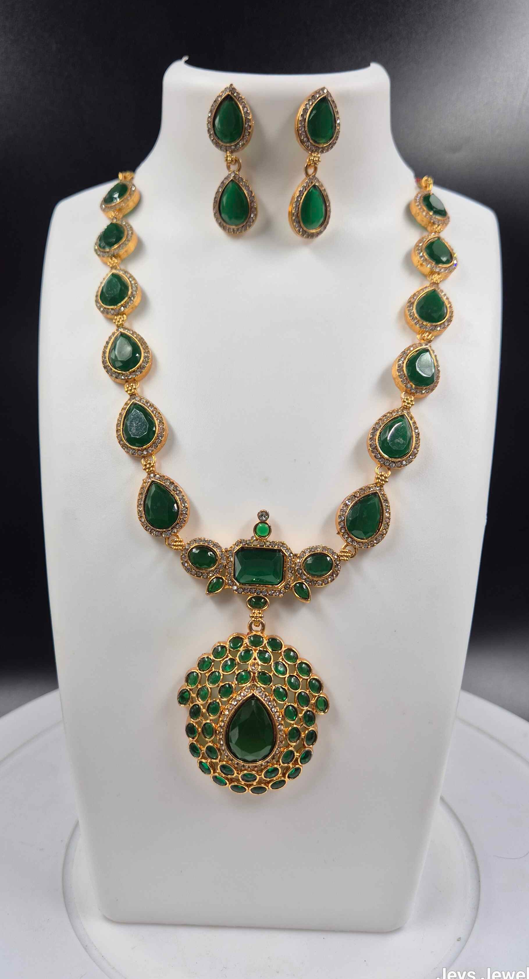 Emerald Green Teardrop Statement Necklace Set | Gold Finish Pendant Necklace with Matching Earrings