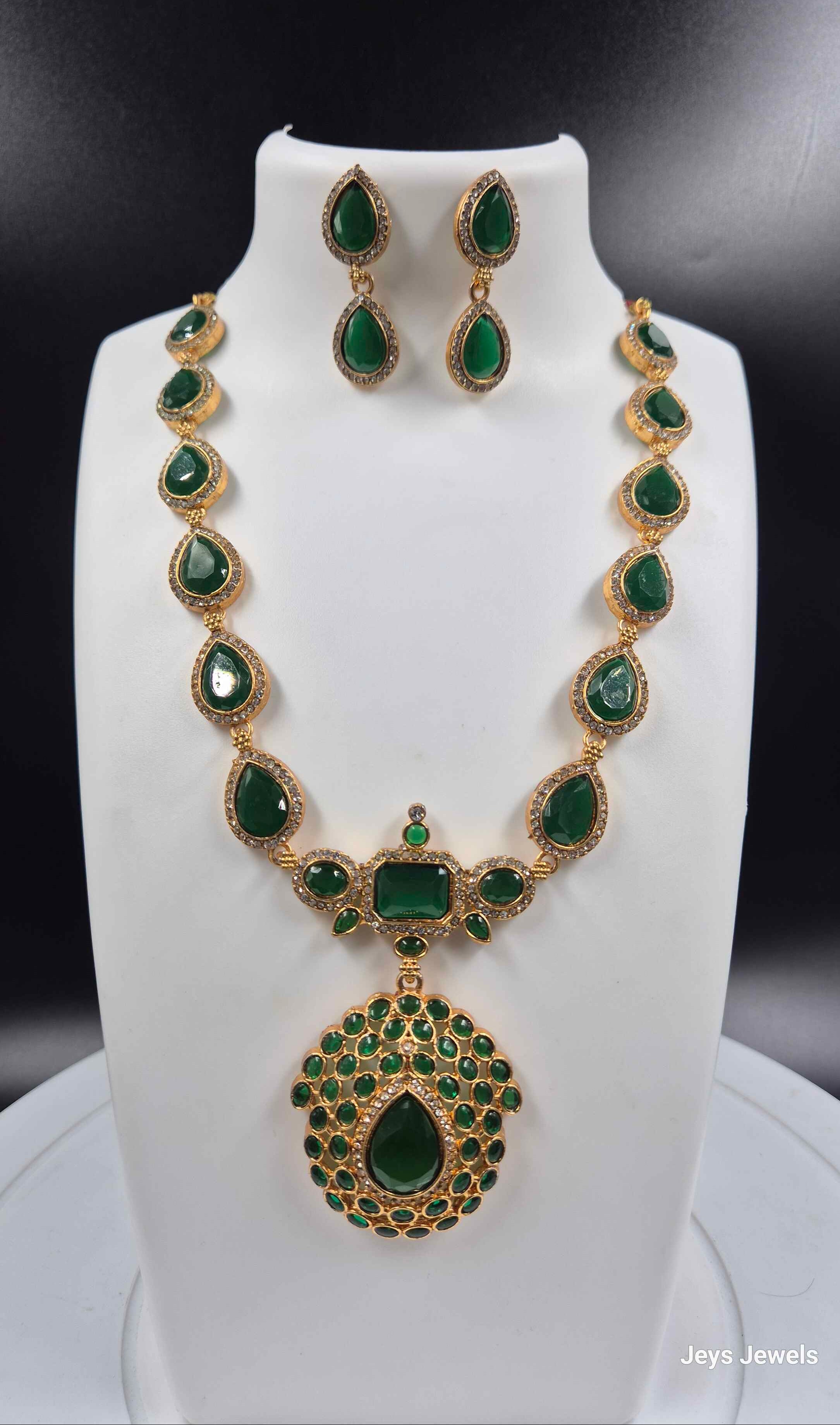 Emerald Green Teardrop Statement Necklace Set | Gold Finish Pendant Necklace with Matching Earrings