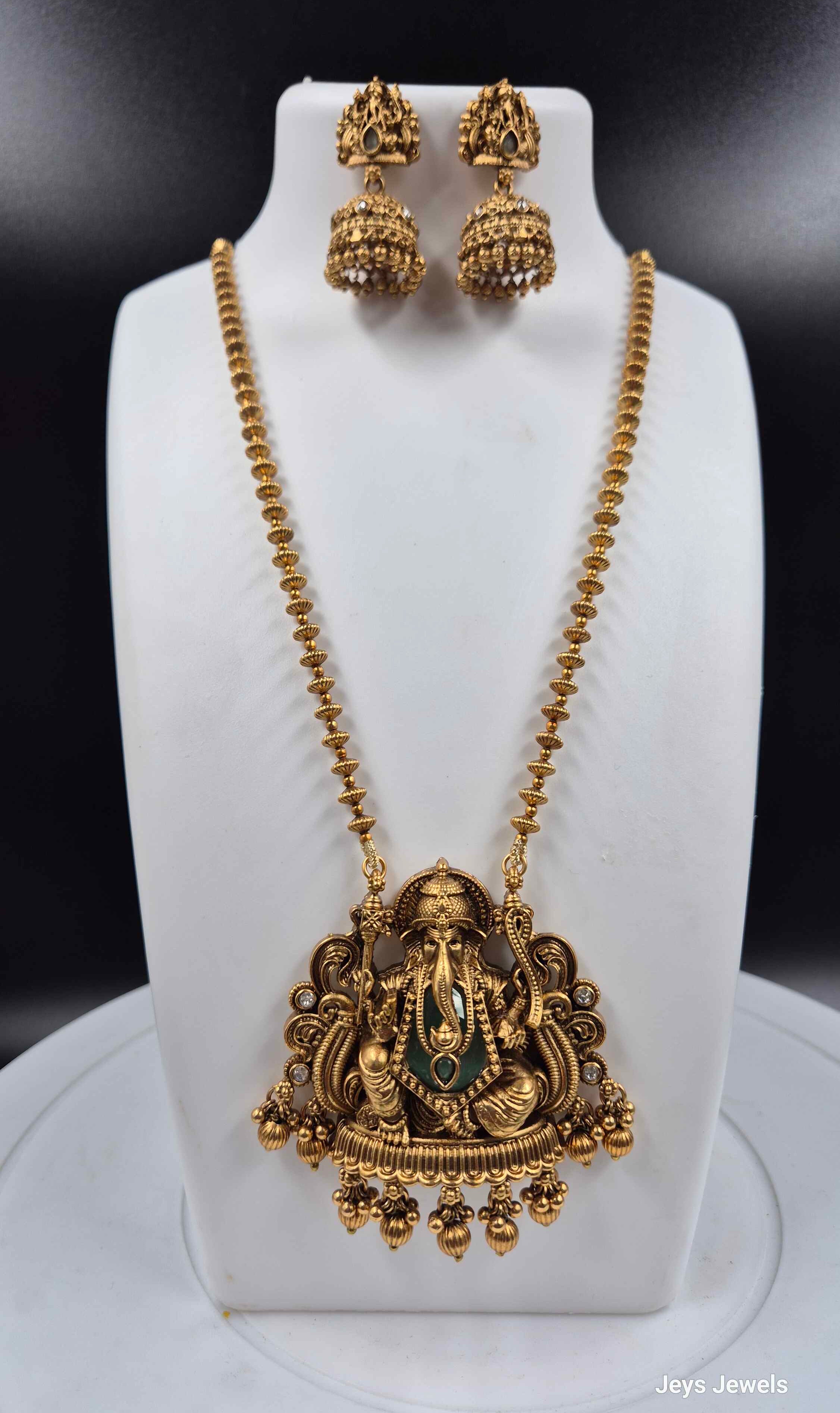 Gold Ganesha Temple Pendant Necklace Set with Jhumka Earrings | Traditional South Indian Jewelry