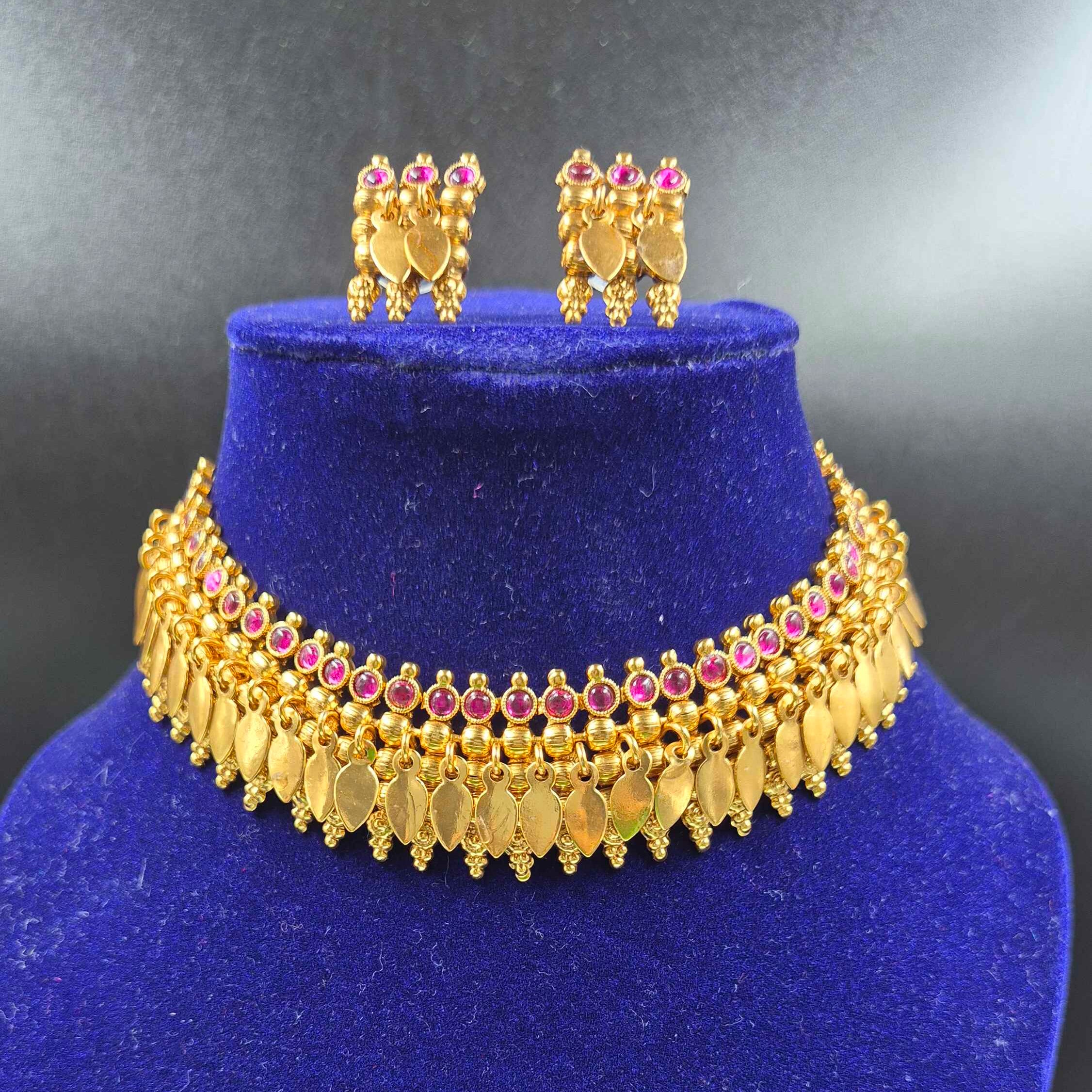 Traditional Gold Finish Choker Necklace with Pink Stones