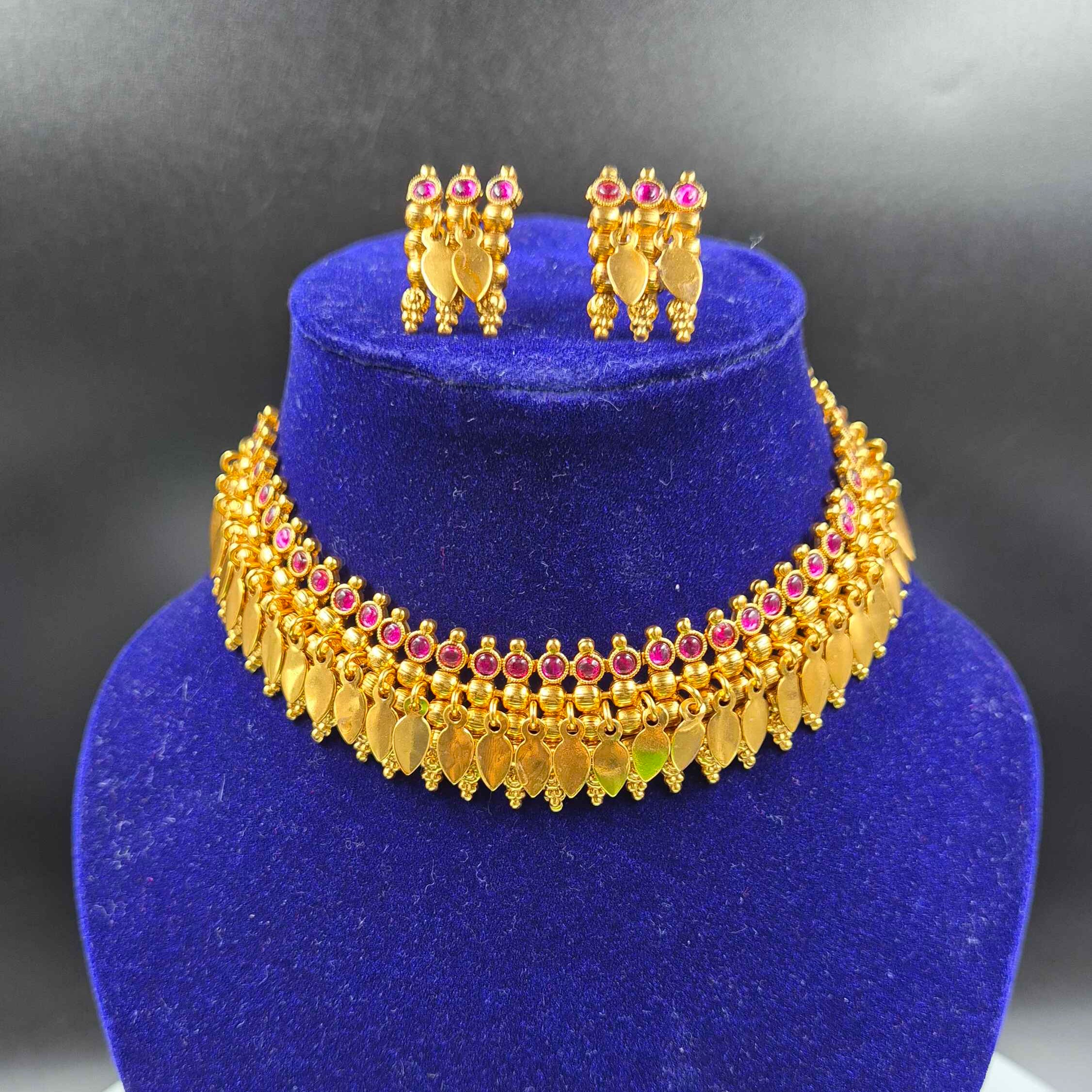 Traditional Gold Finish Choker Necklace with Pink Stones