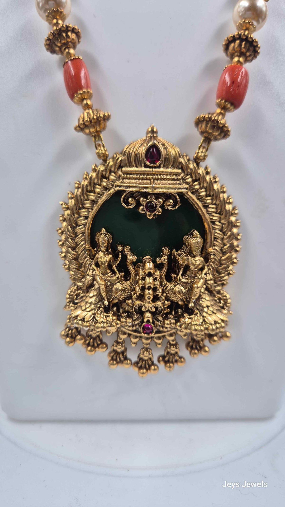 Lakshmi Temple Necklace with Coral Beads and green pallaka pendant
