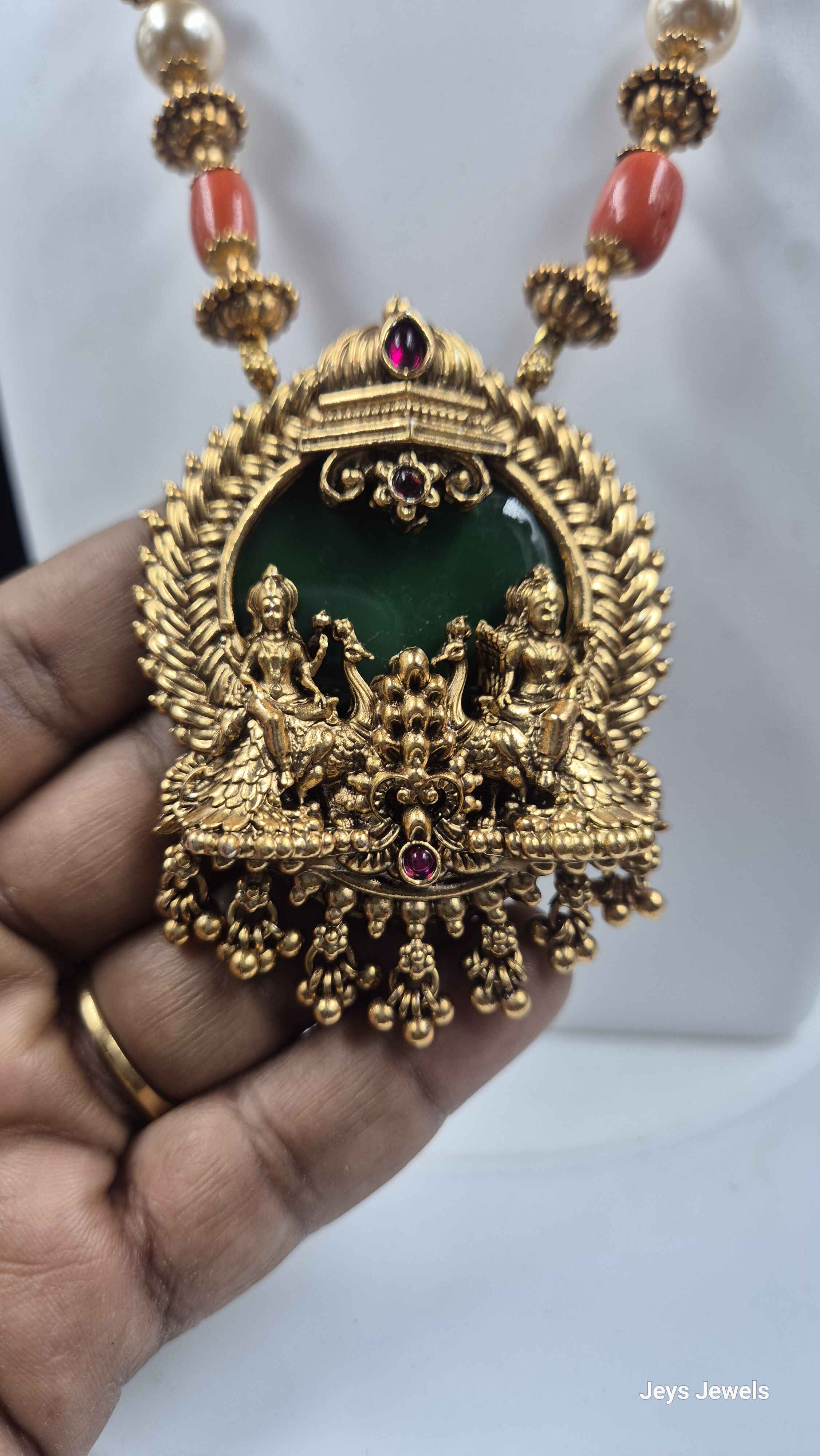 Lakshmi Temple Necklace with Coral Beads and green pallaka pendant