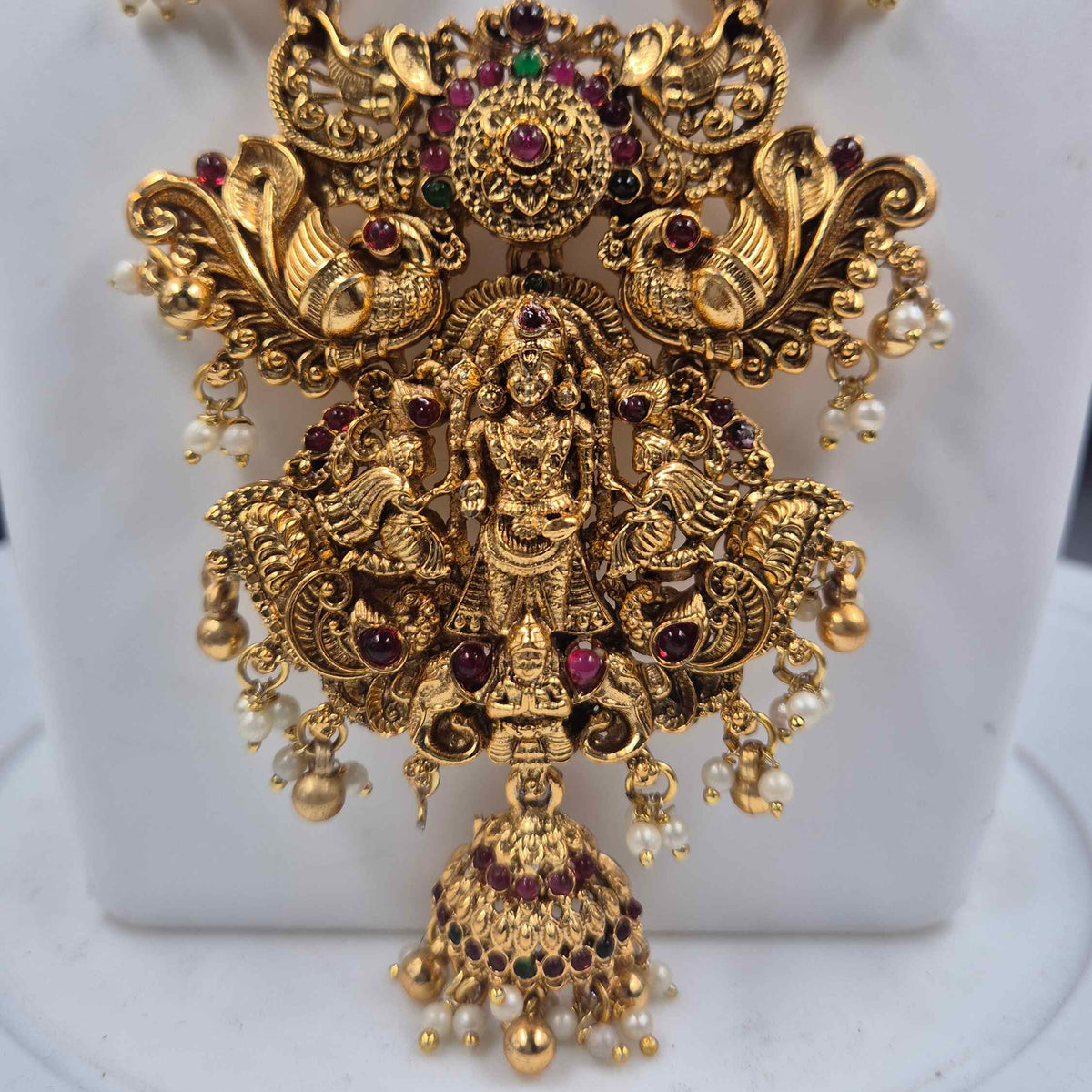 Green Bead Lakshmi Necklace Set