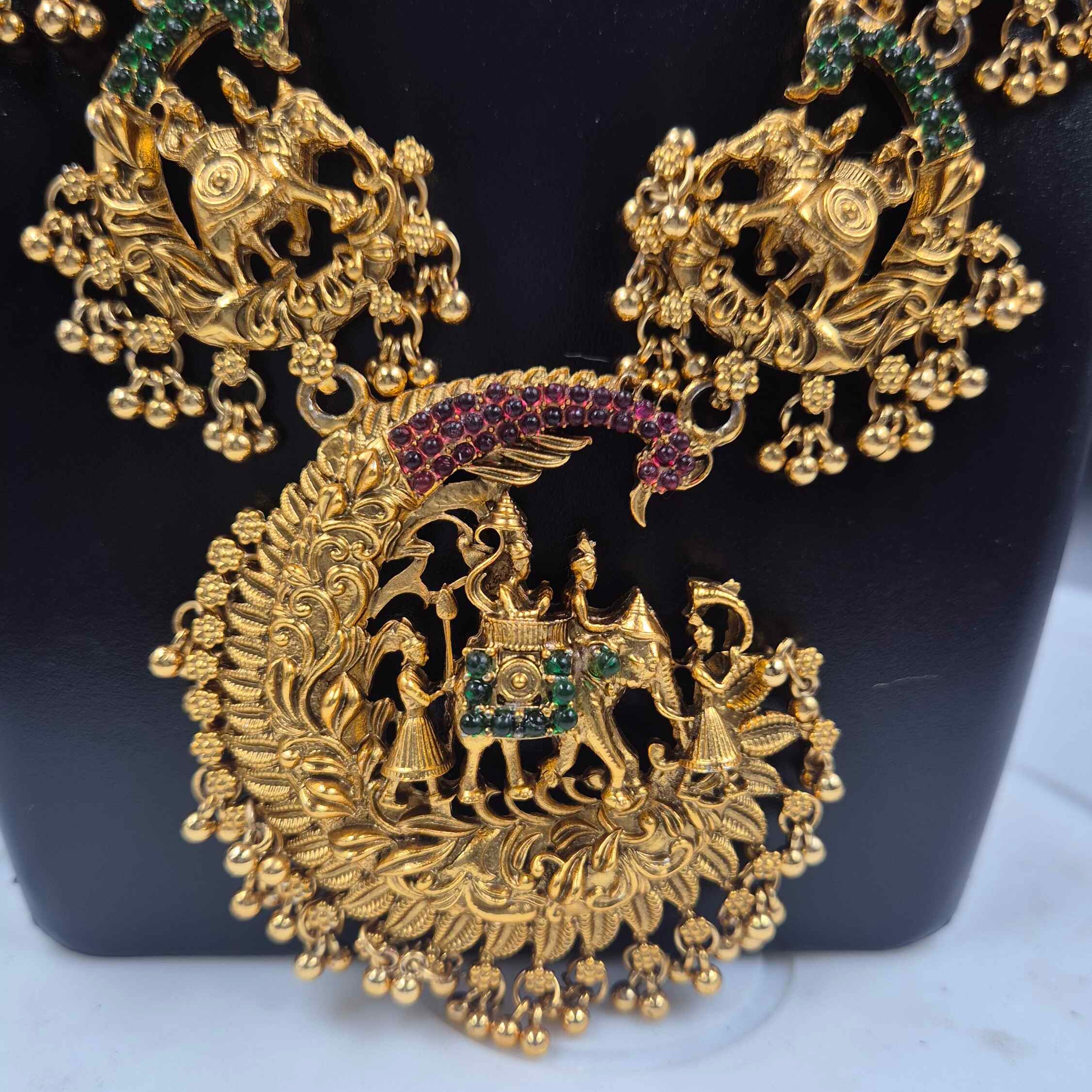 King on Elephant Temple Haram Set | Bride and bridesmaid set
