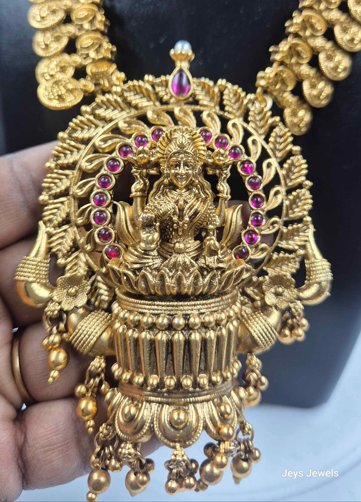 Lakshmi Kasu Mala Necklace Set | Temple Jewellery