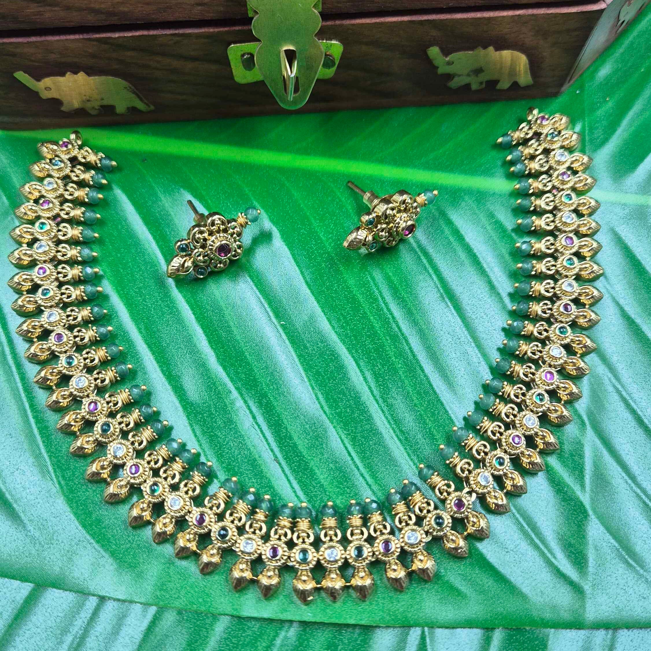 Kerala Green Bead Necklace Set | Traditional Kerala Jewellery