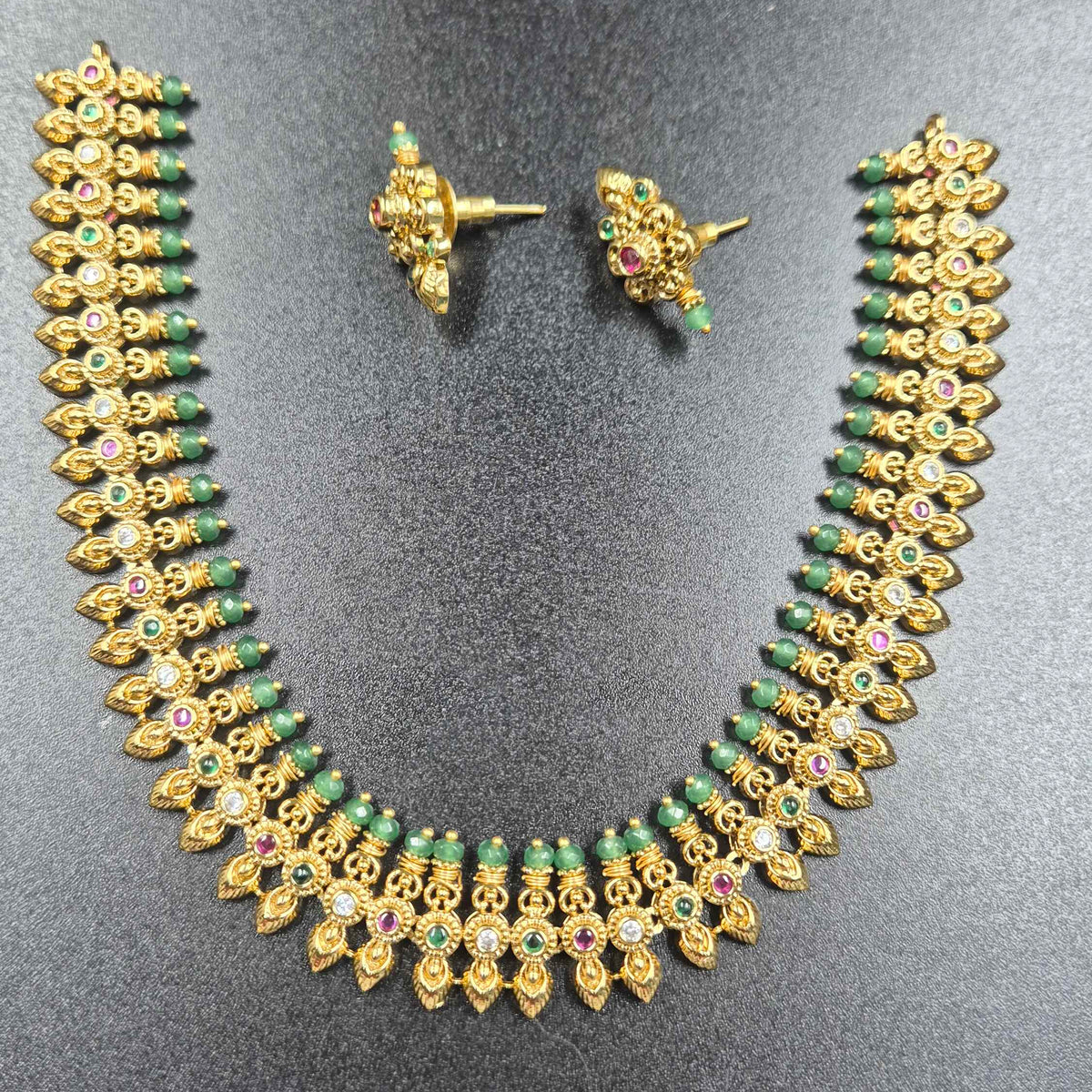 Kerala Green Bead Necklace Set | Traditional Kerala Jewellery