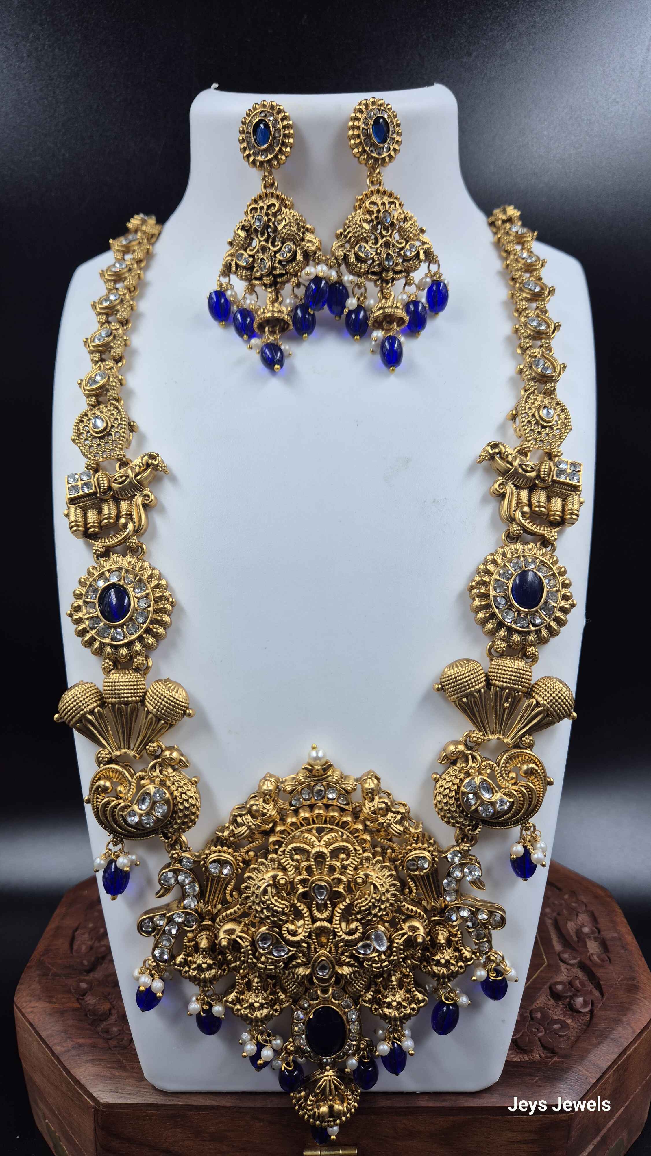 Royal Blue Peacock non idol Necklace Set | Gold Jewellery
