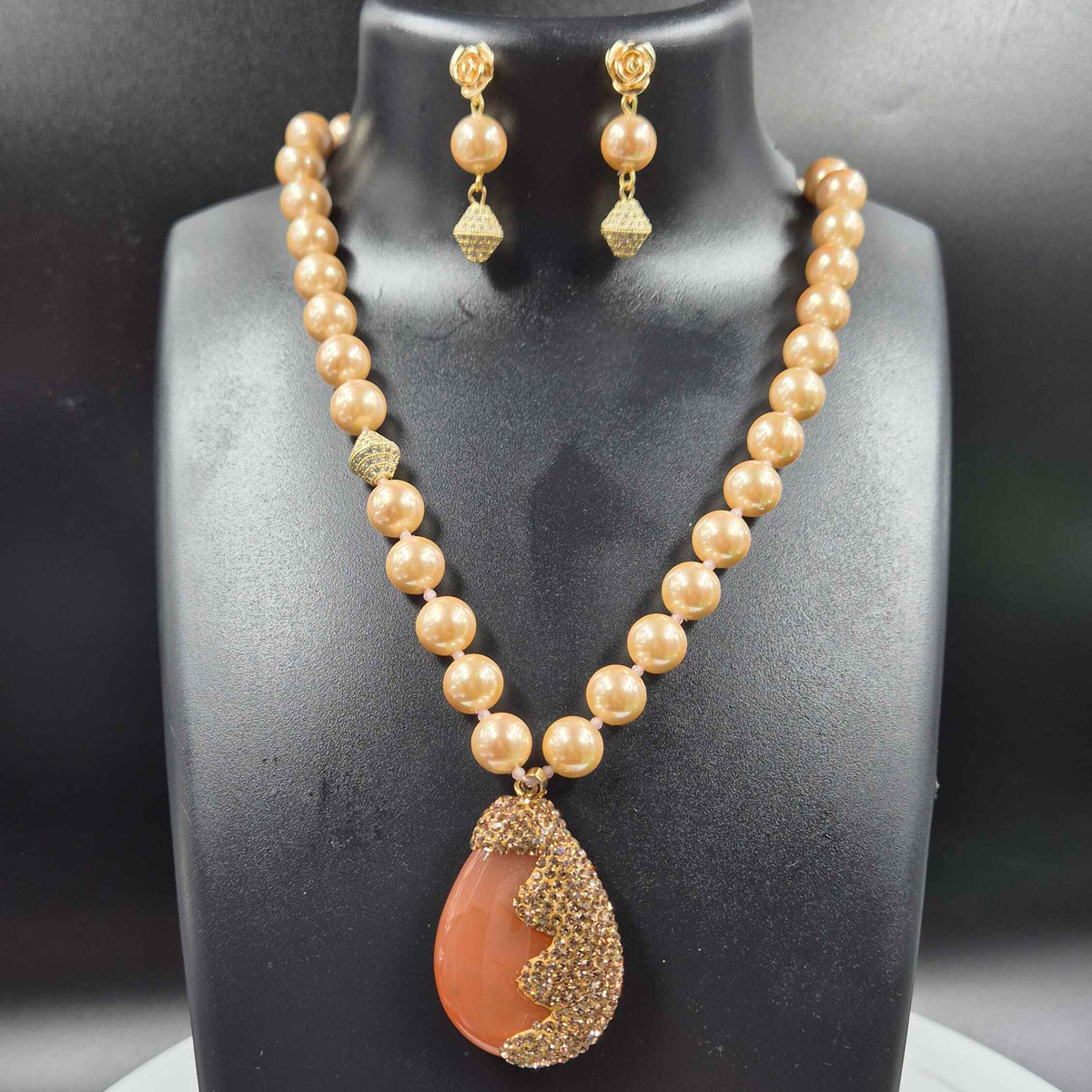 Peach Pearl Pendant Necklace Set | Elegant Statement Jewellery Set