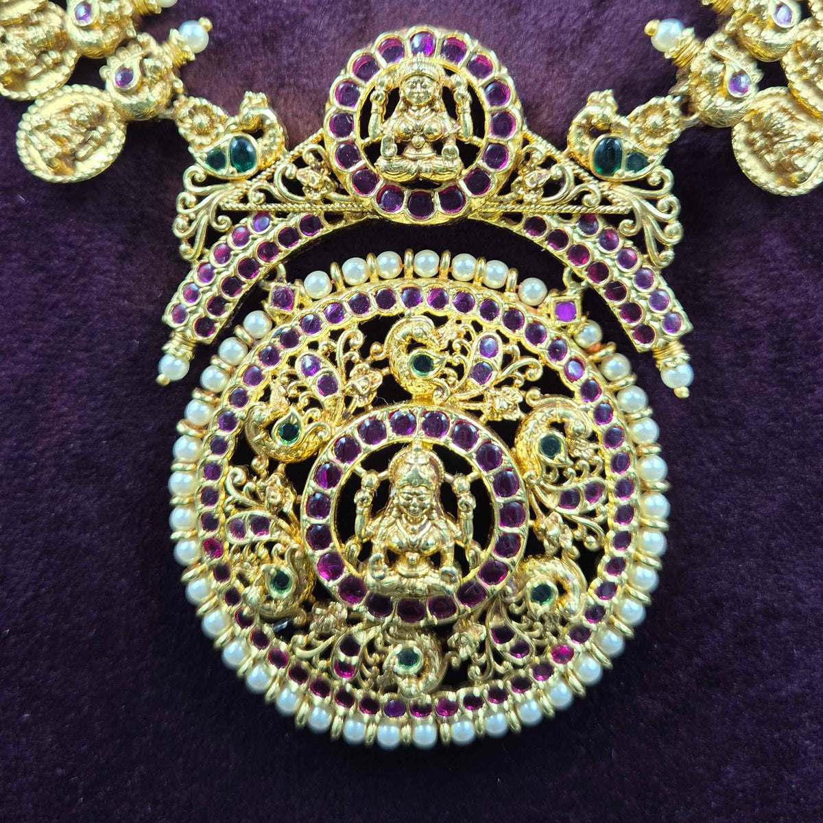 Kasu mala neckalce with Round Jadau Kundan pendant Set | Traditional Bridal Jewellery