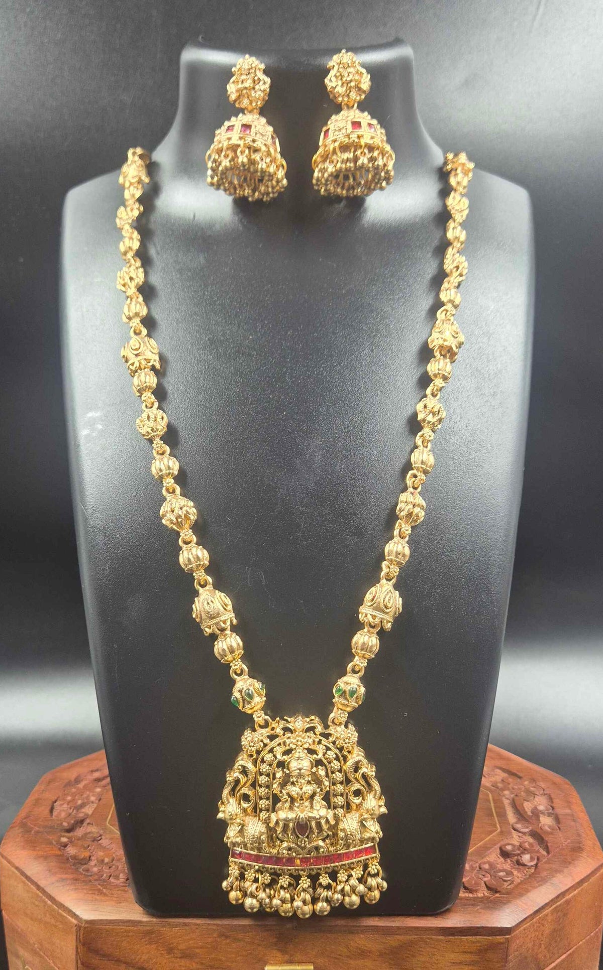 Antique Gold Lakshmi Temple Necklace with Matching Jhumka Earrings
