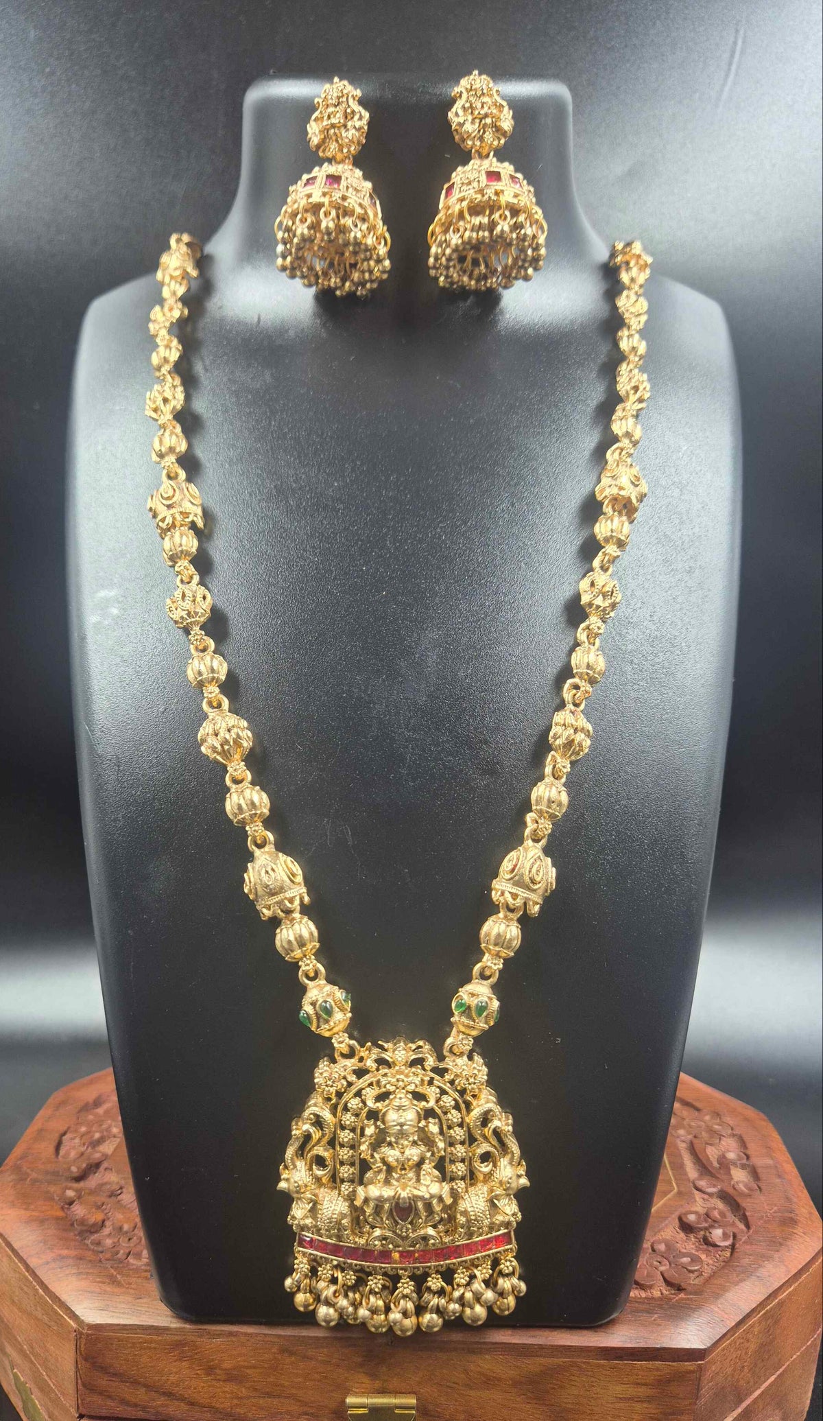 Antique Gold Lakshmi Temple Necklace with Matching Jhumka Earrings